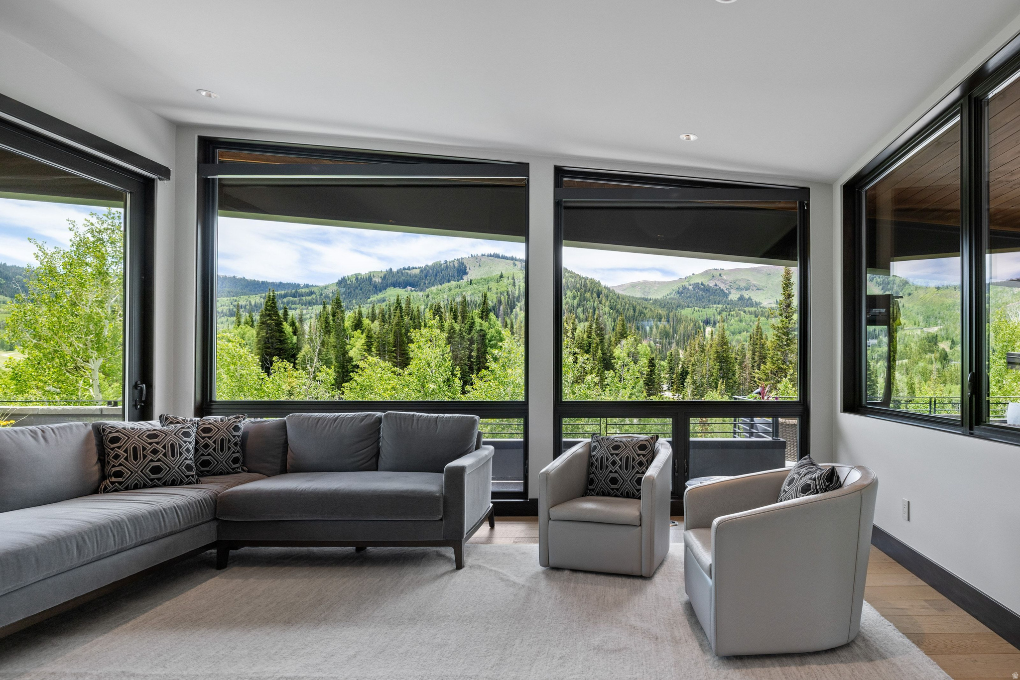 COLONY @WHITE PINE - Residential