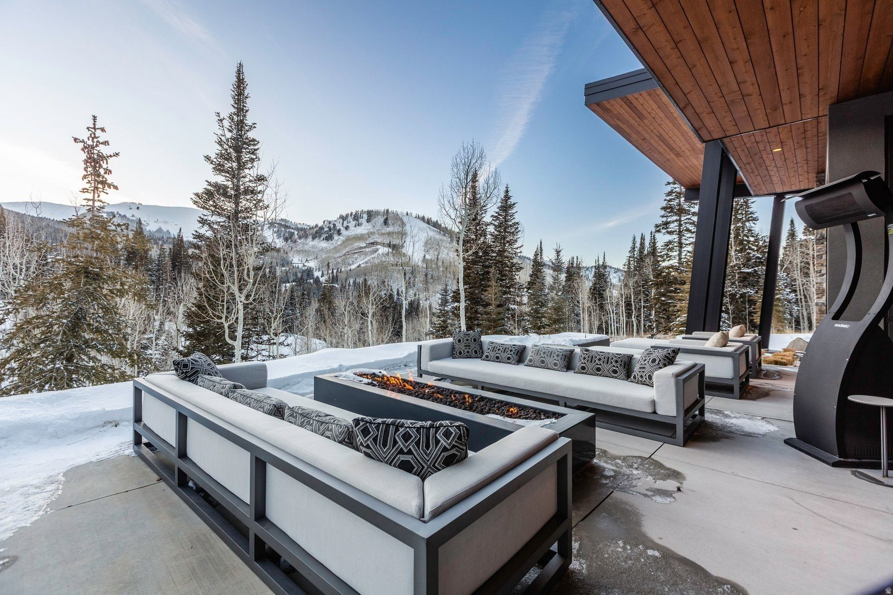 COLONY @WHITE PINE - Residential