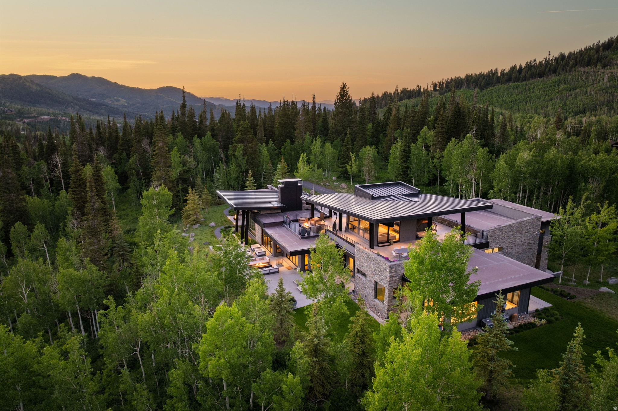 COLONY @WHITE PINE - Residential