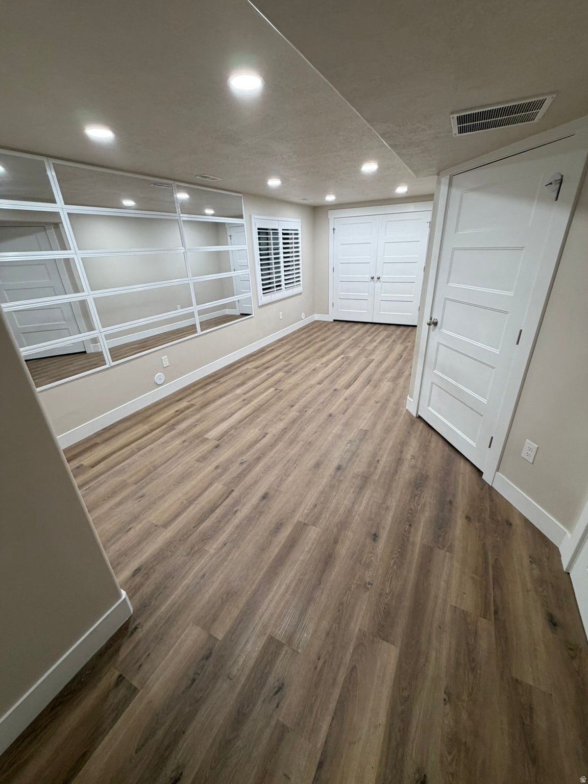 SUNRISE MEADOWS - Residential