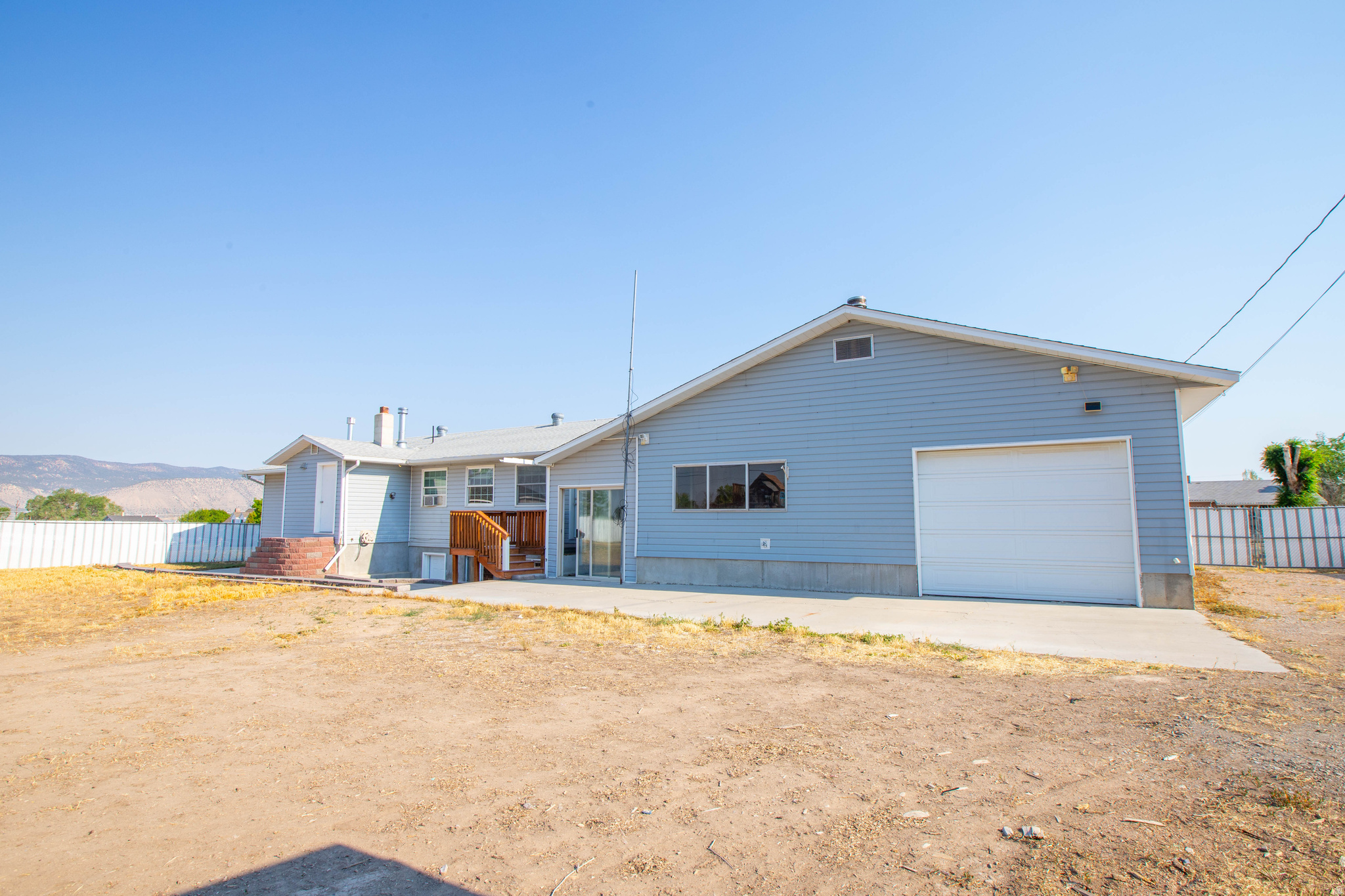 YOUNG PROPERTY - Residential