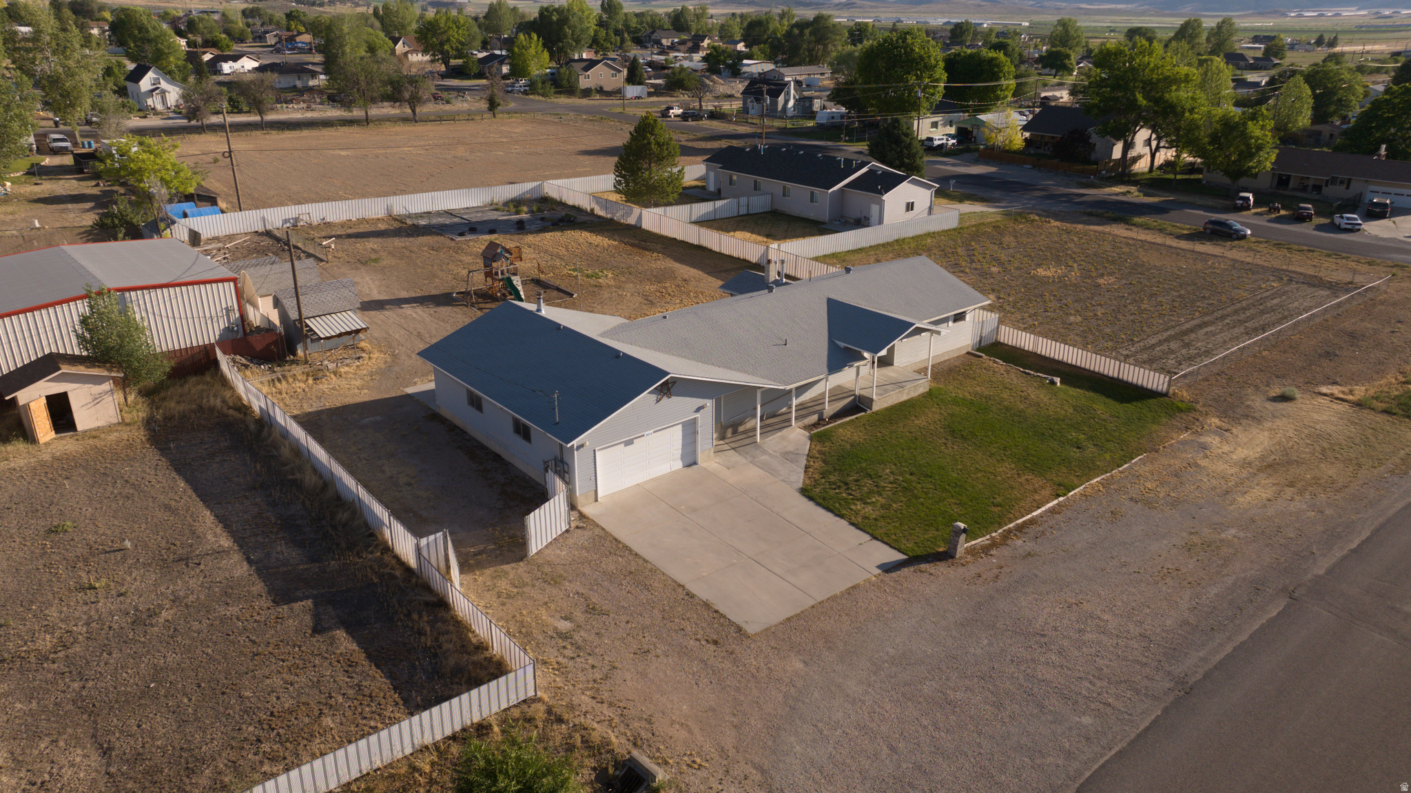 YOUNG PROPERTY - Residential