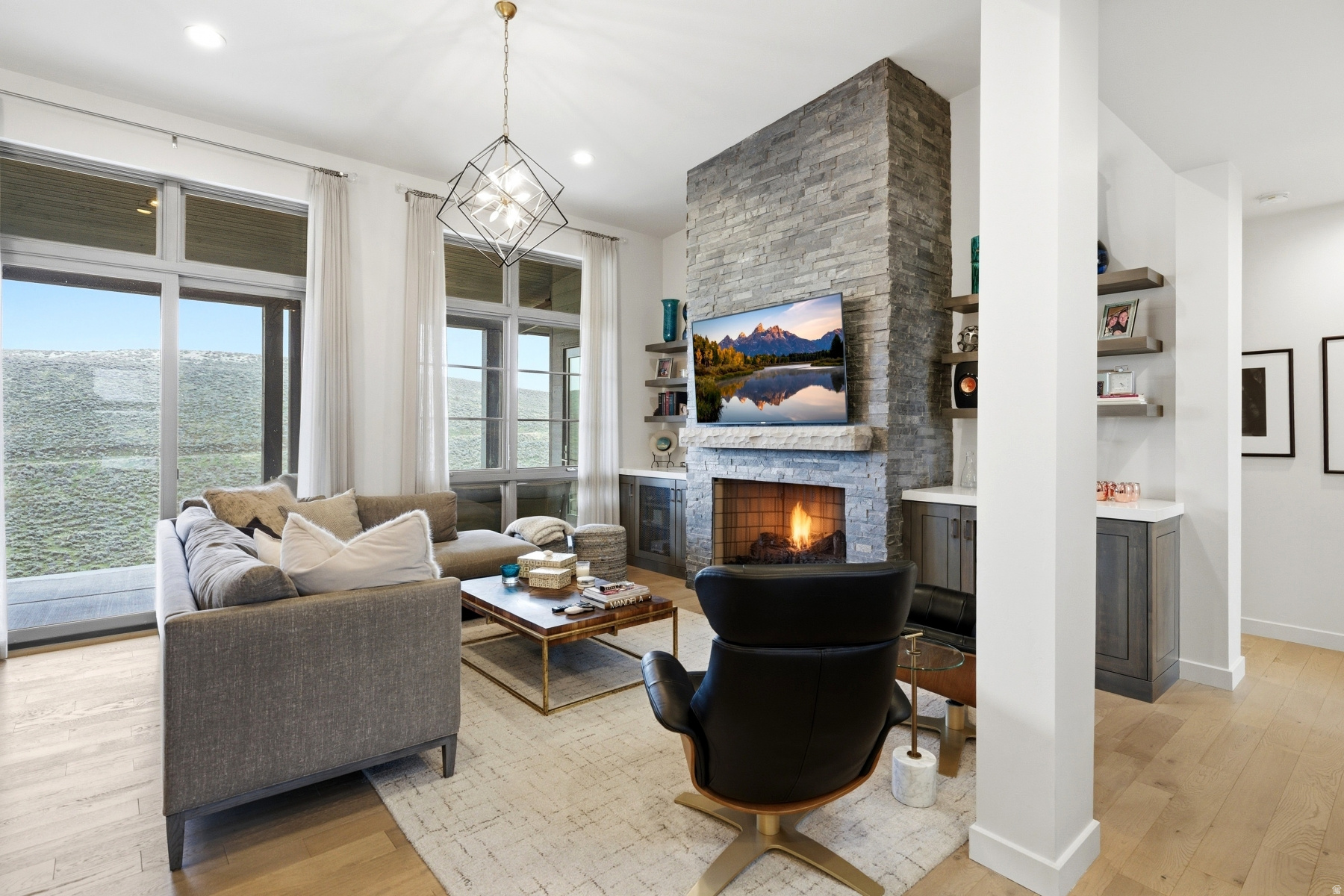 VILLAS AT PAINTED VALLEY - Residential