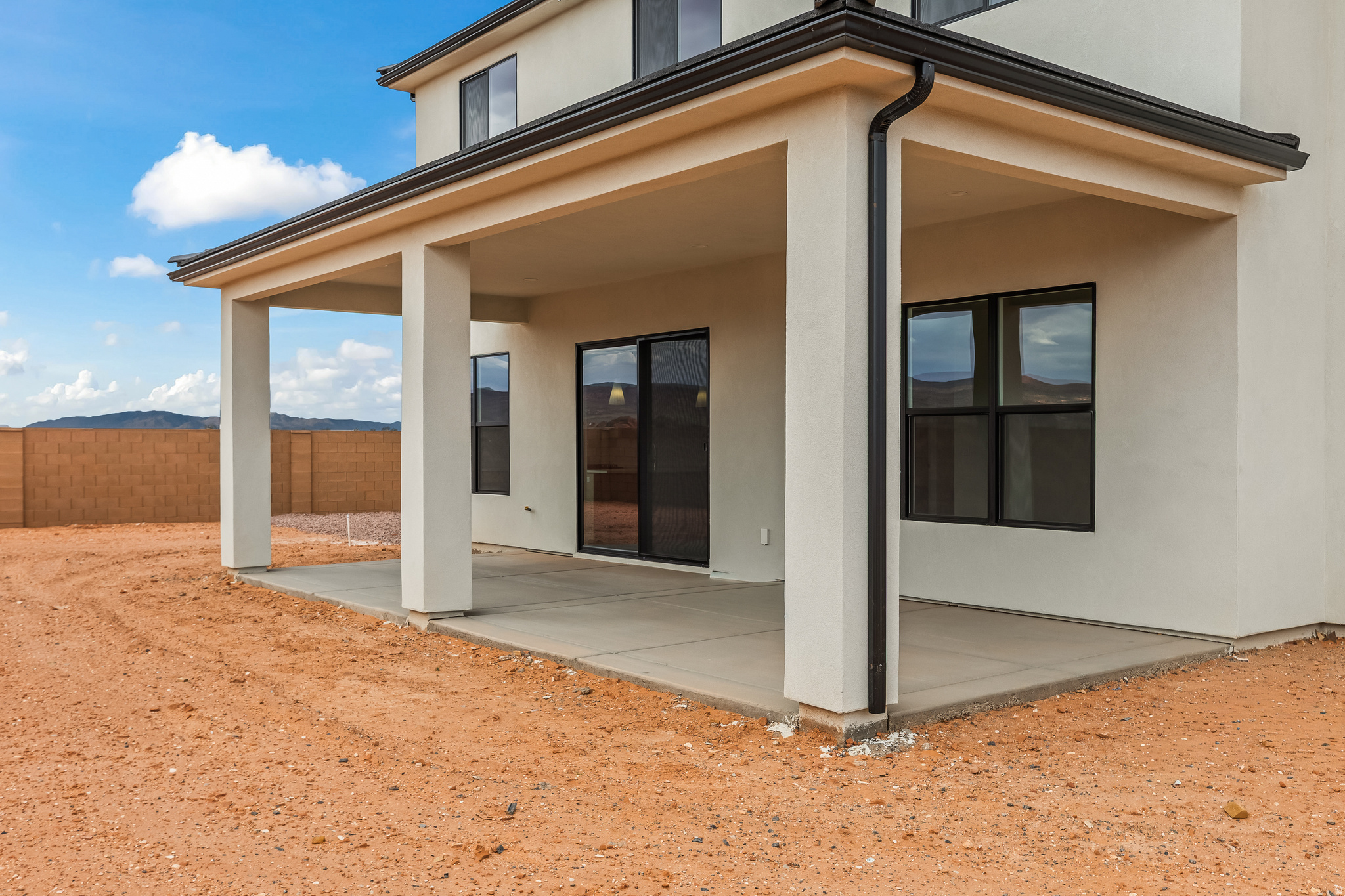 RED SANDS - Residential