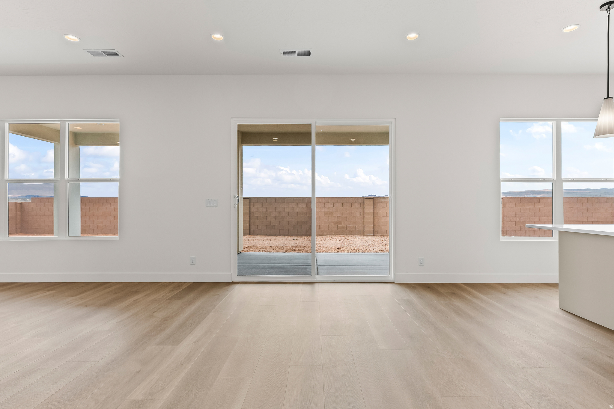 RED SANDS - Residential