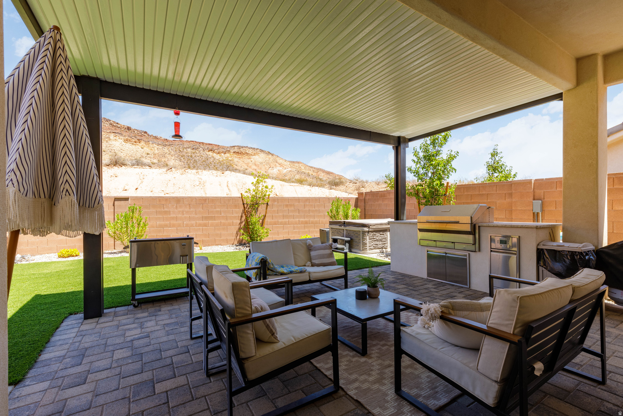 RED MESA AT SUNRISE VALLEY 2 - Residential