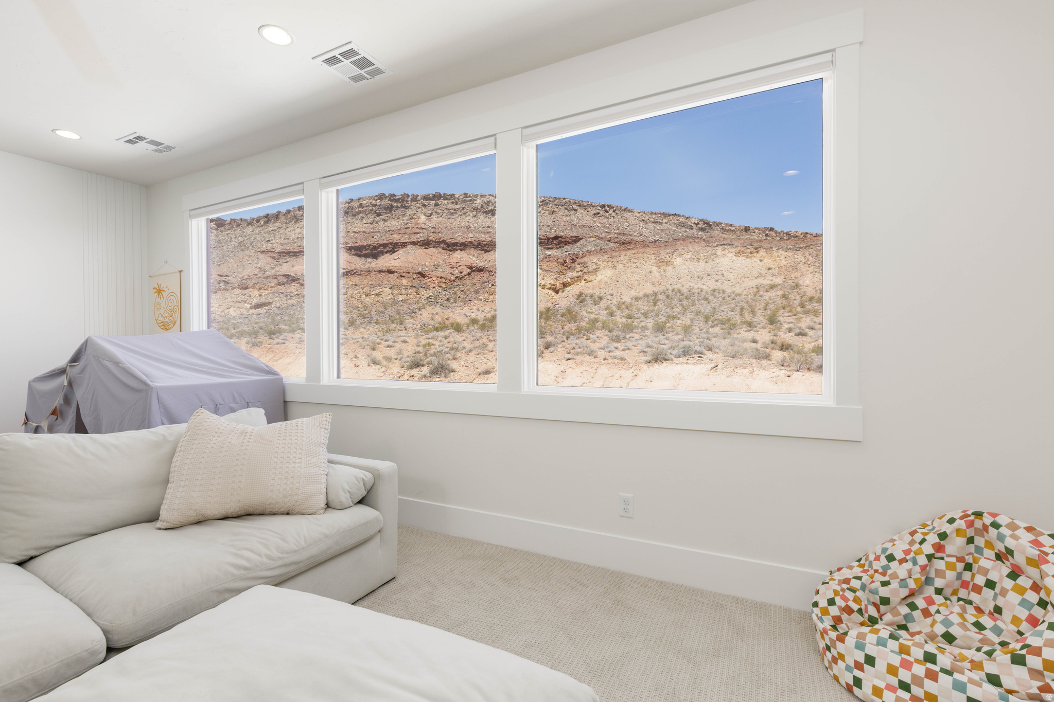 RED MESA AT SUNRISE VALLEY 2 - Residential
