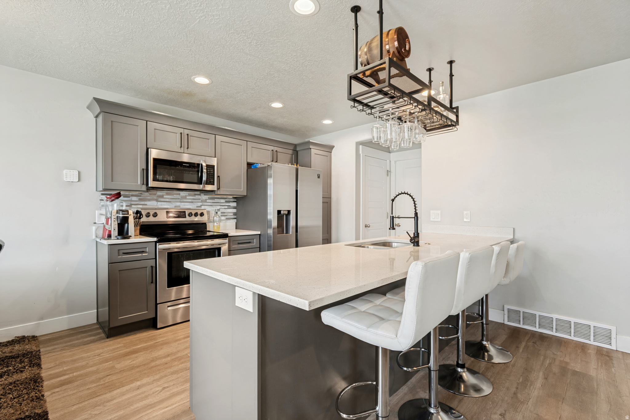 HAMPTONS - Residential