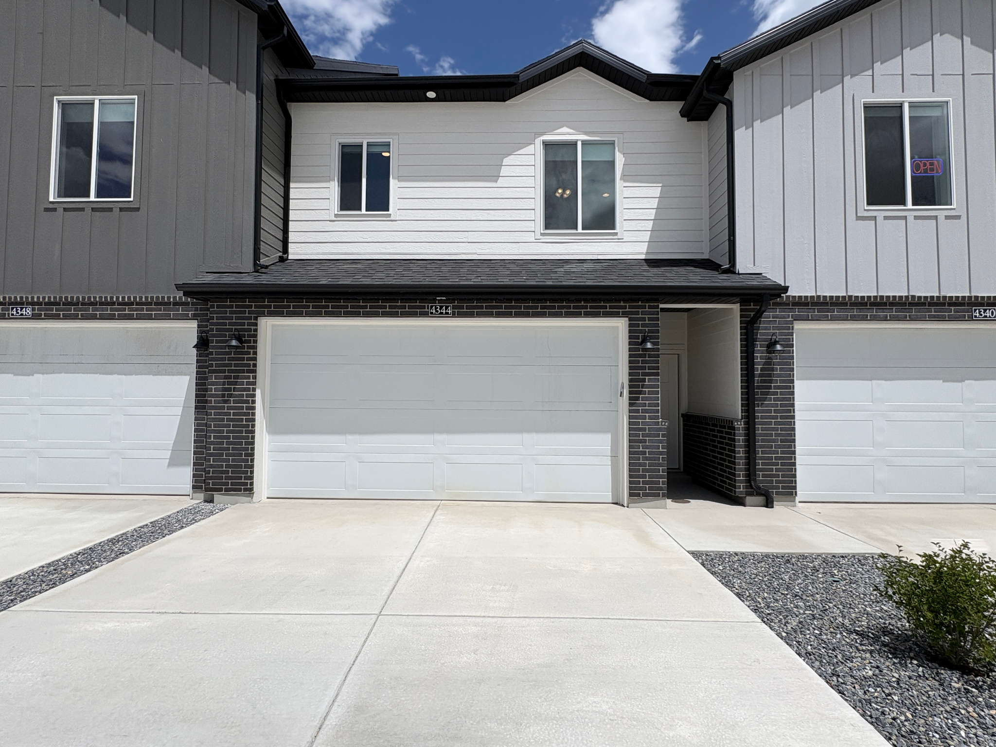 SALT GRASS - Residential