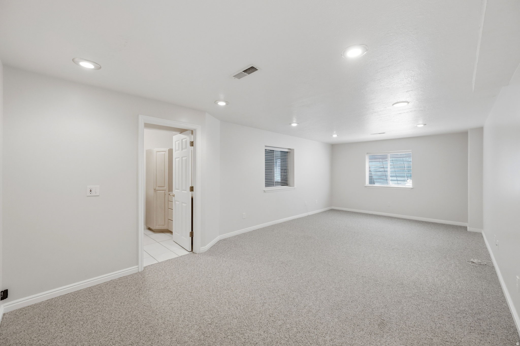 MILL HOLLOW ESTATES - Residential