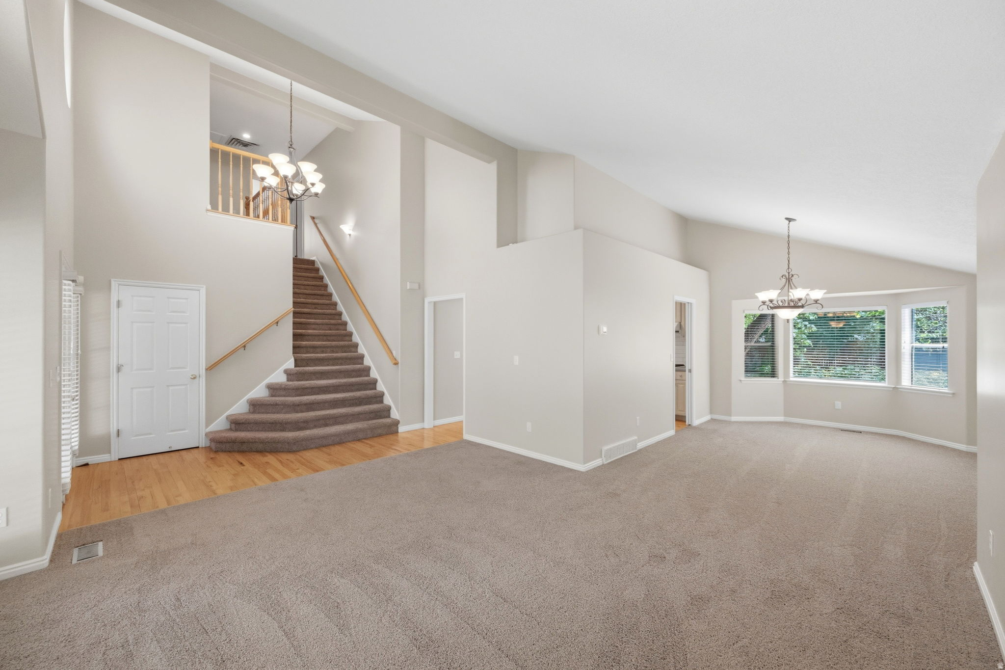 MILL HOLLOW ESTATES - Residential