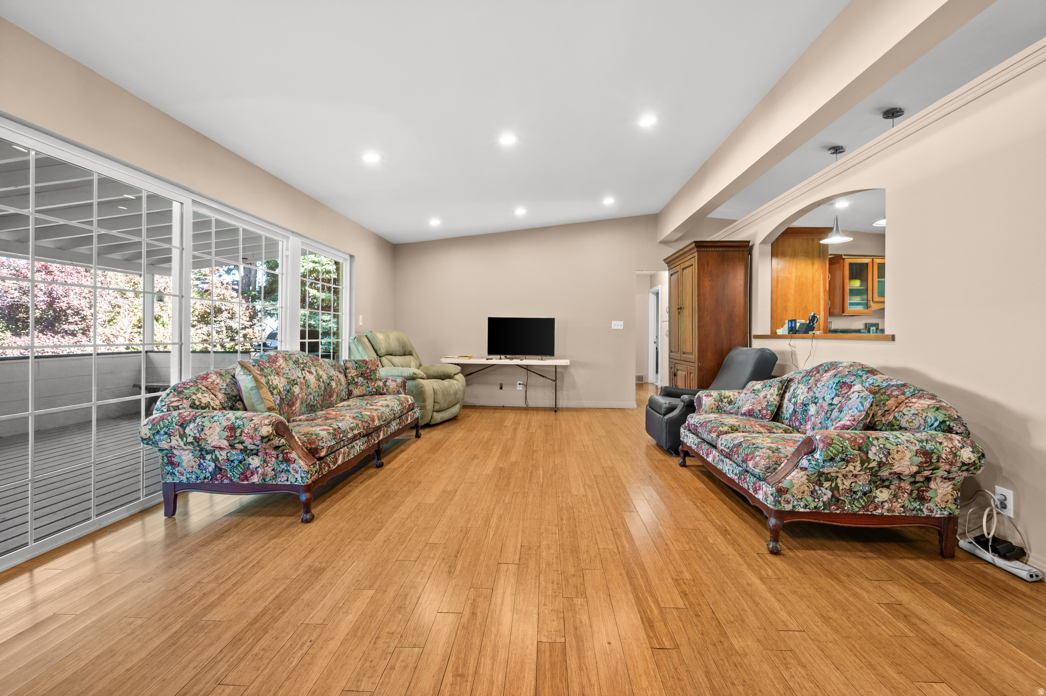MT OLYMPUS ACRES SUB - Residential