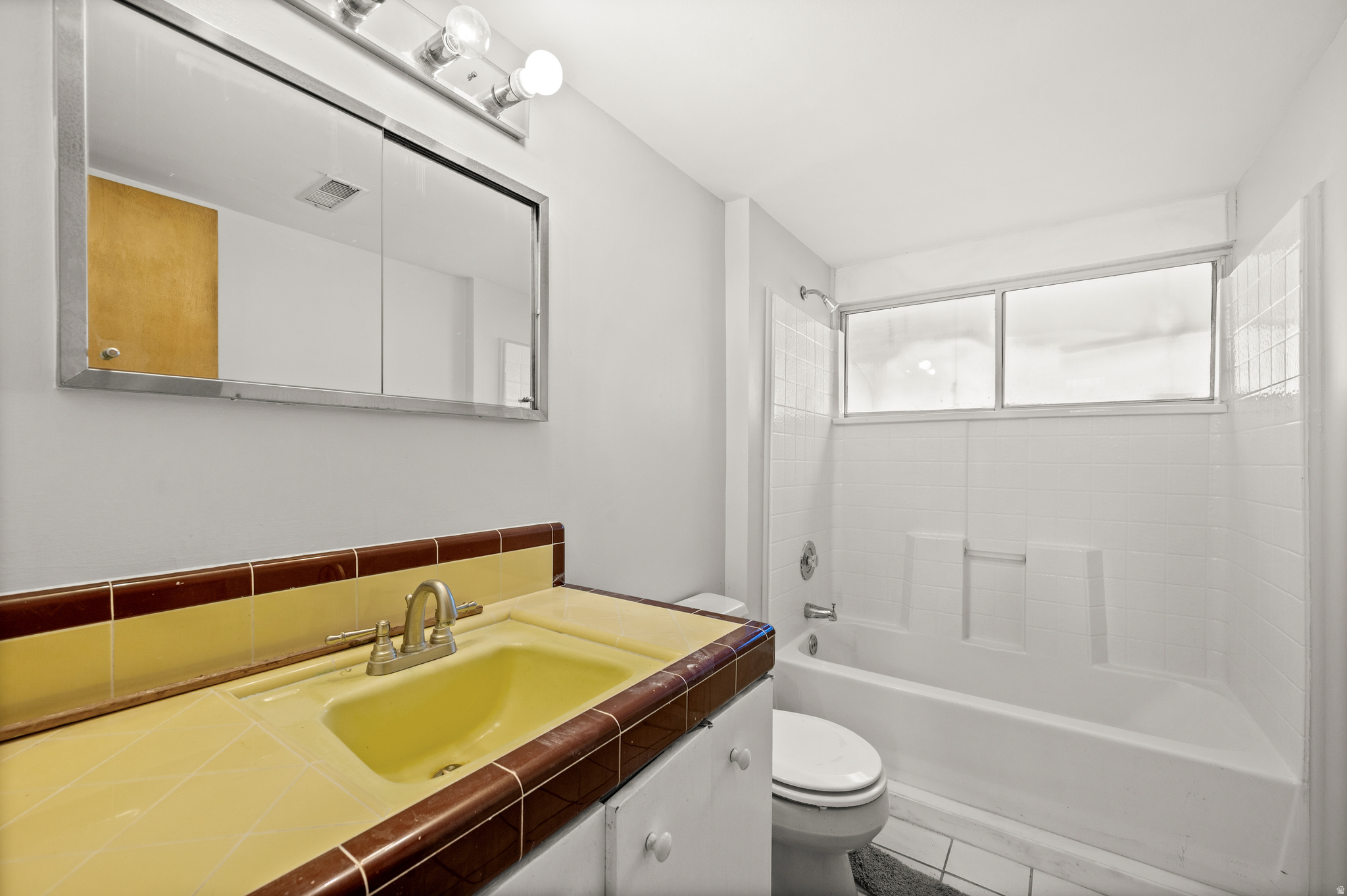 MT OLYMPUS ACRES SUB - Residential