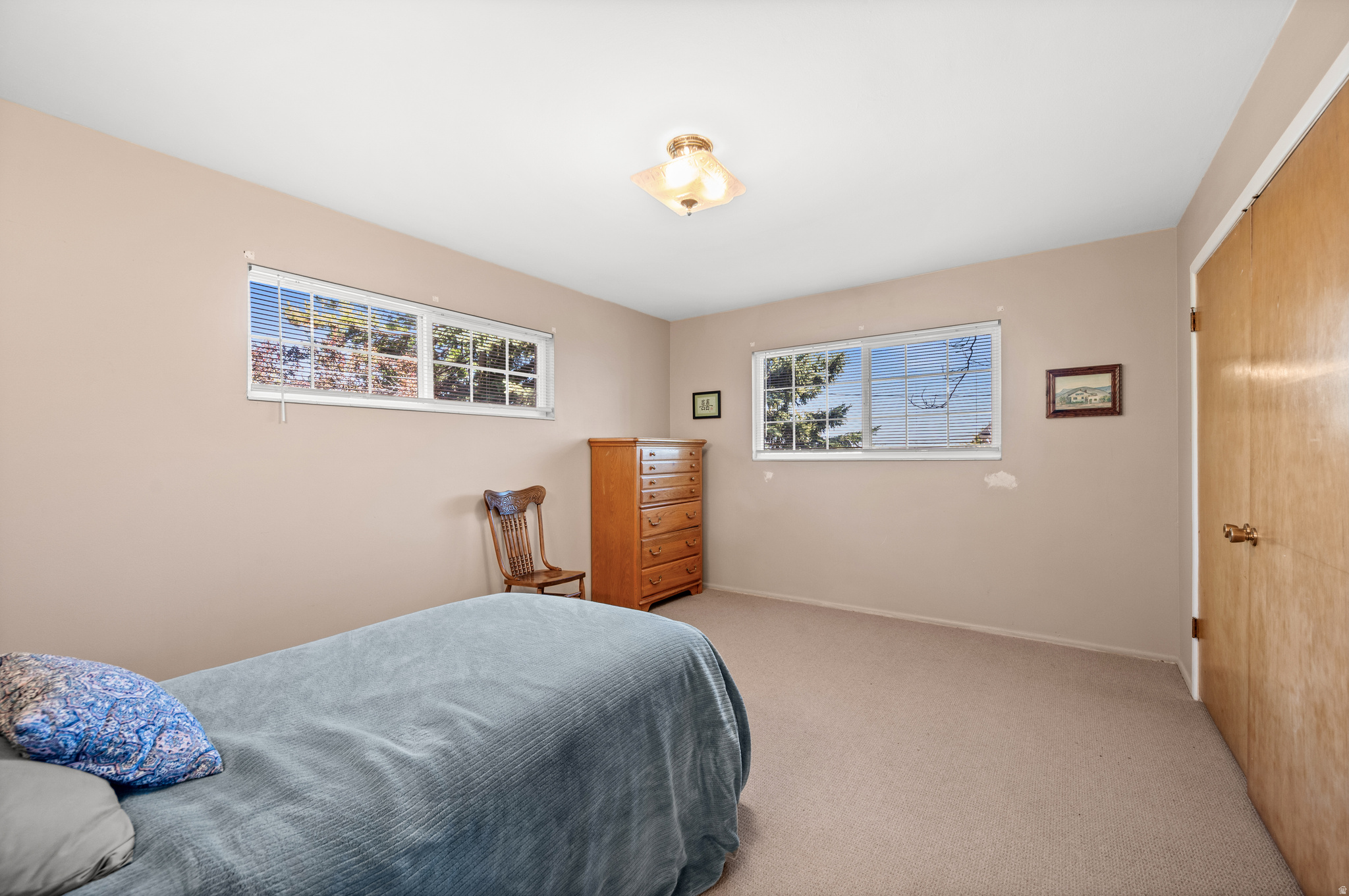 MT OLYMPUS ACRES SUB - Residential
