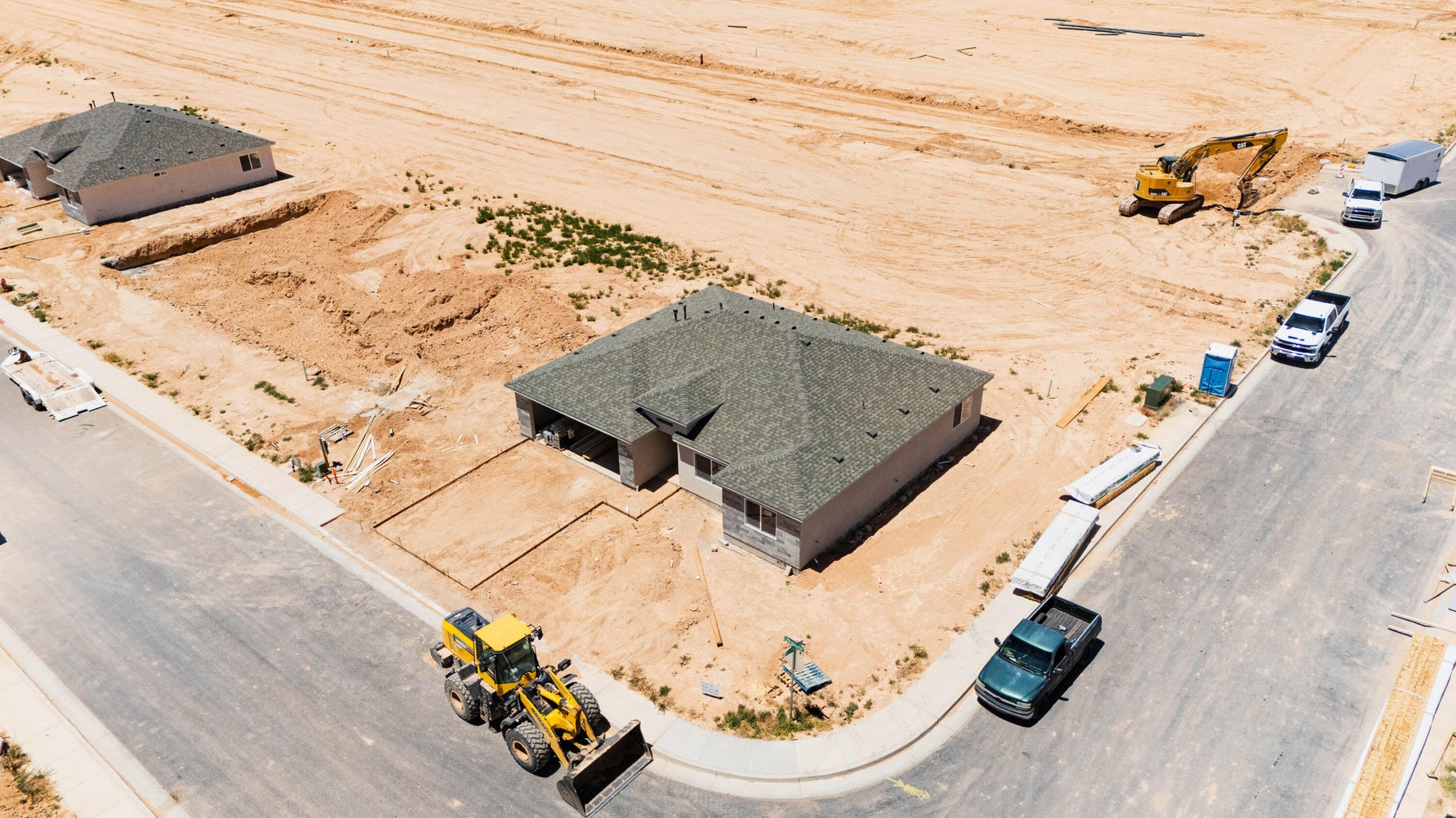 IRON WEST - Residential