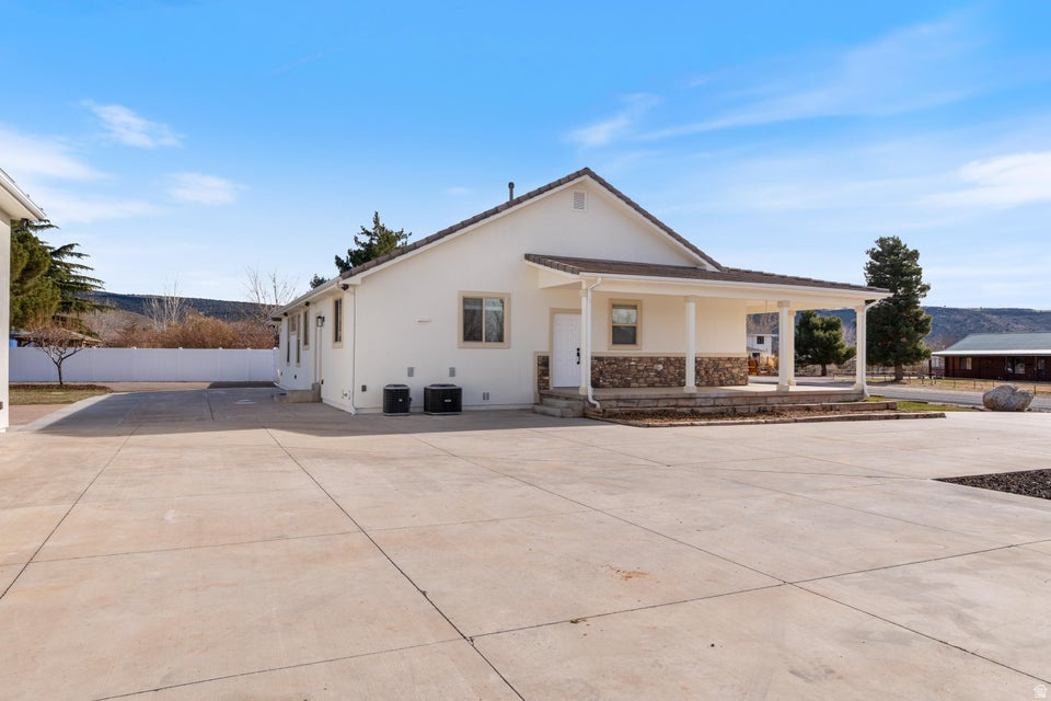 DIAMOND VALLEY ACRES 2A 3RD AMD & EXT - Residential