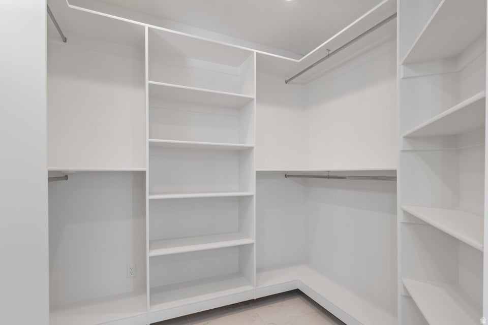 DIAMOND VALLEY ACRES 2A 3RD AMD & EXT - Residential