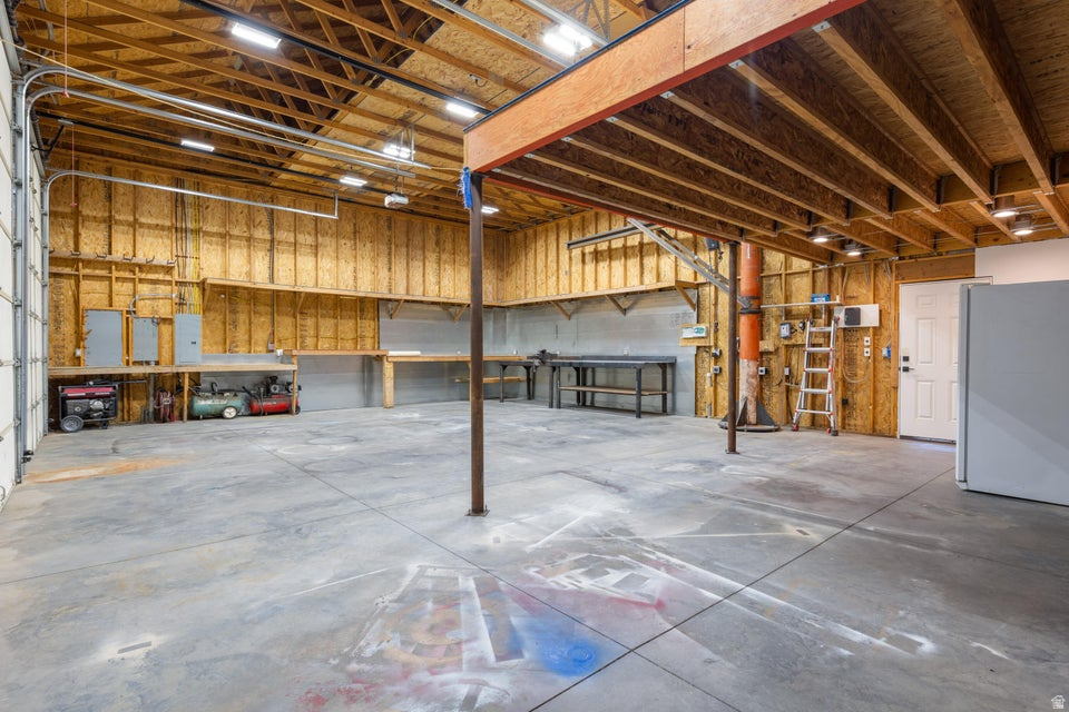 DIAMOND VALLEY ACRES 2A 3RD AMD & EXT - Residential