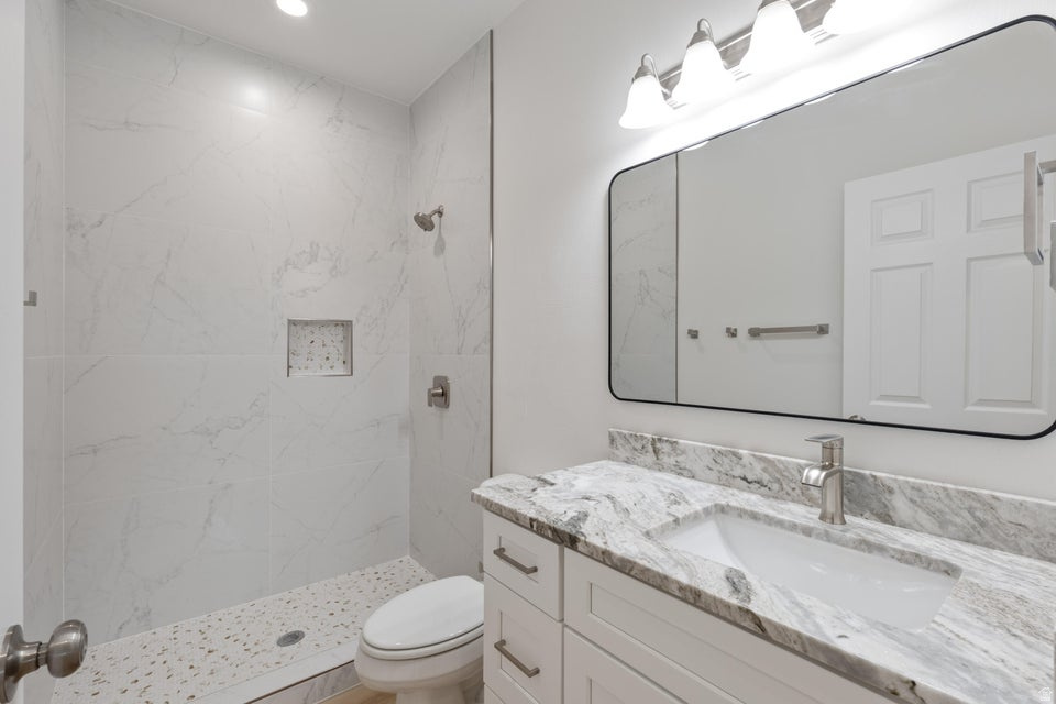 DIAMOND VALLEY ACRES 2A 3RD AMD & EXT - Residential