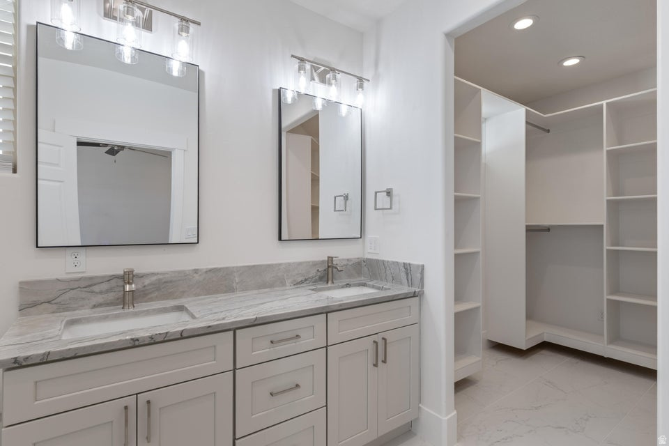 DIAMOND VALLEY ACRES 2A 3RD AMD & EXT - Residential