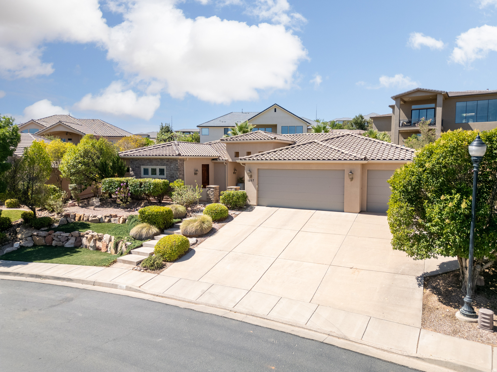 TONAQUINT TERRACE PH 1 - Residential
