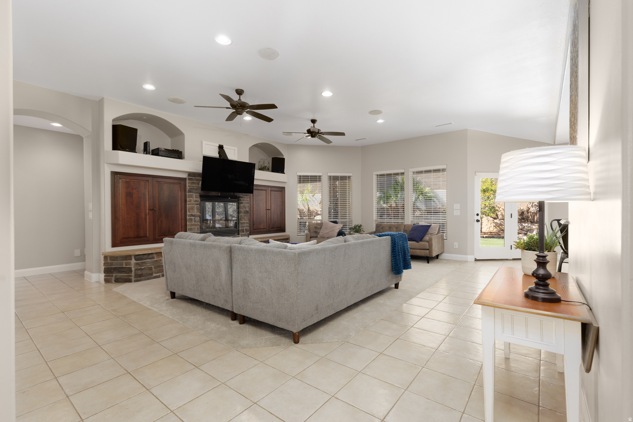 TONAQUINT TERRACE PH 1 - Residential