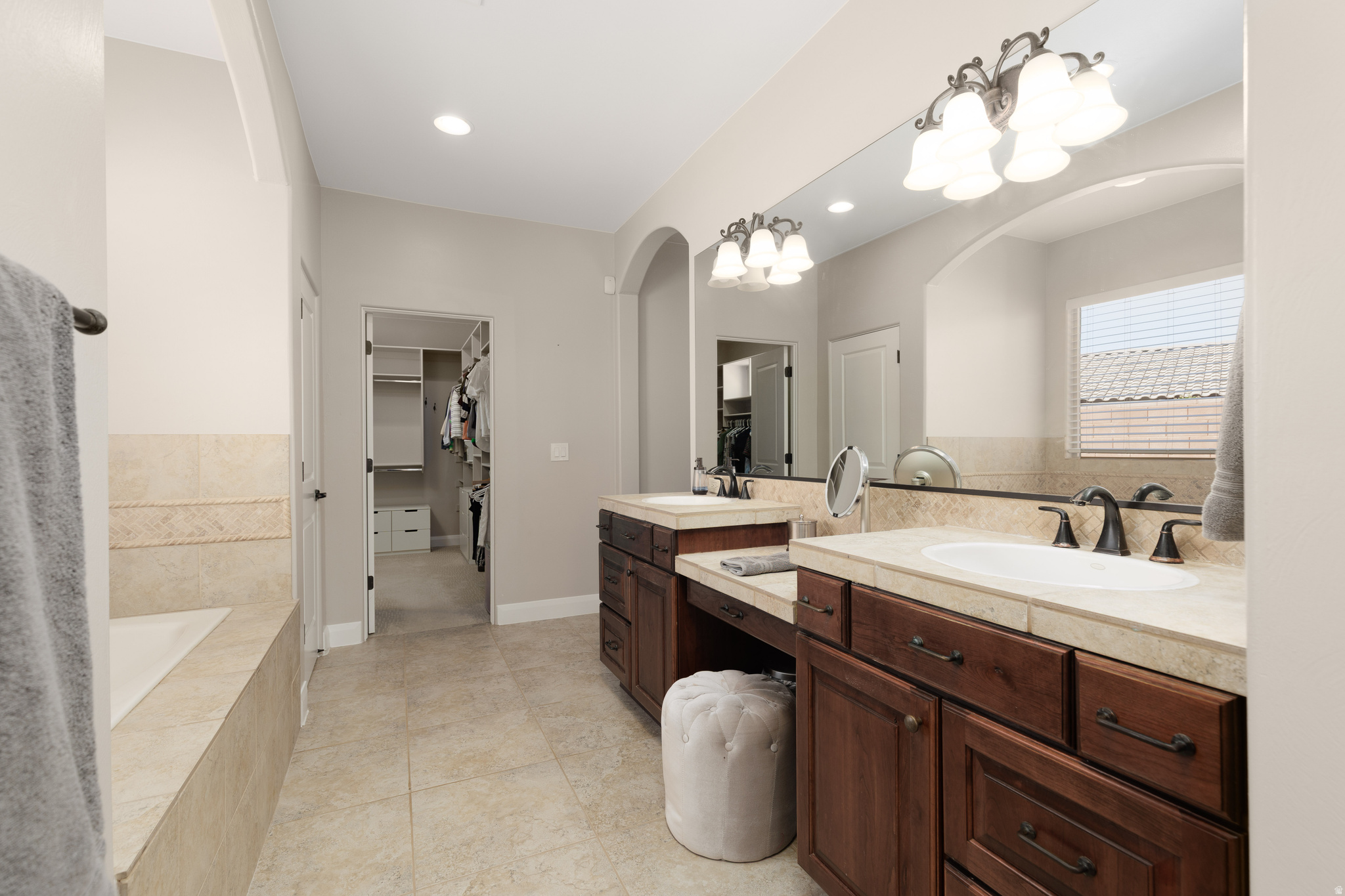 TONAQUINT TERRACE PH 1 - Residential