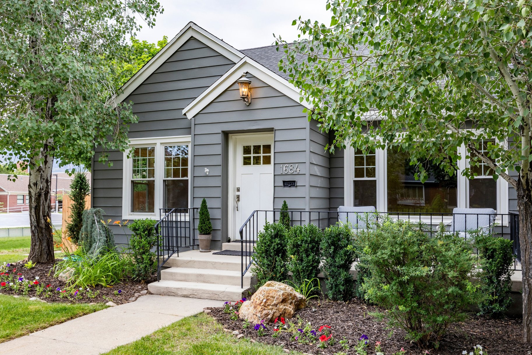 UNIVERSITY HEIGHTS - Residential