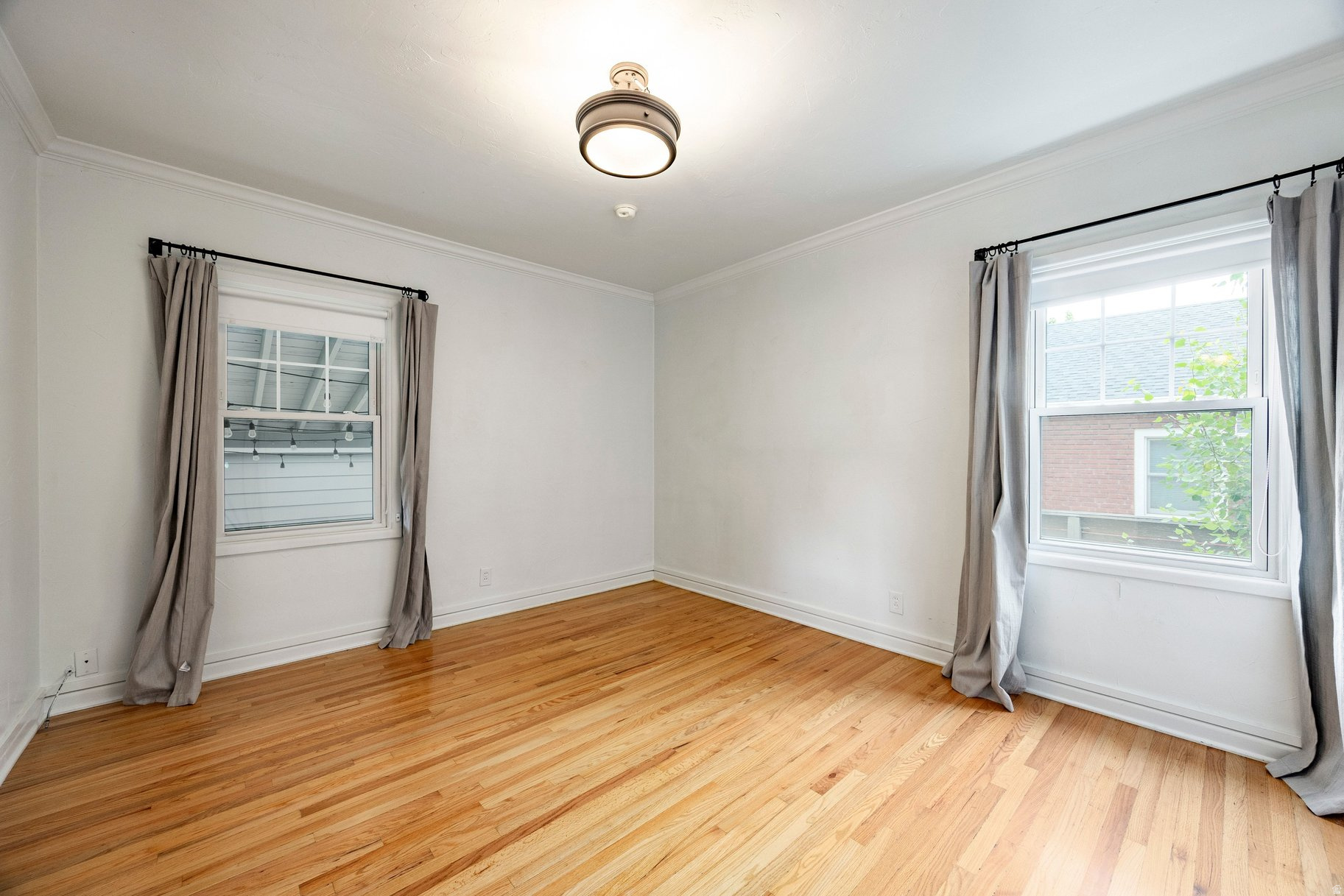 UNIVERSITY HEIGHTS - Residential