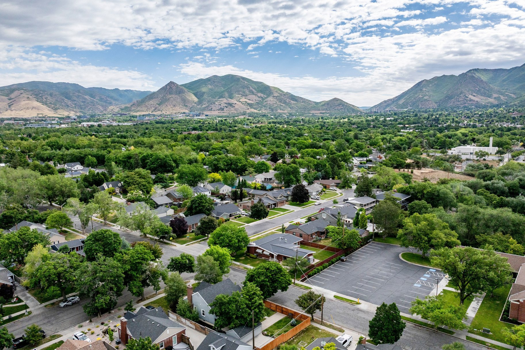 UNIVERSITY HEIGHTS - Residential