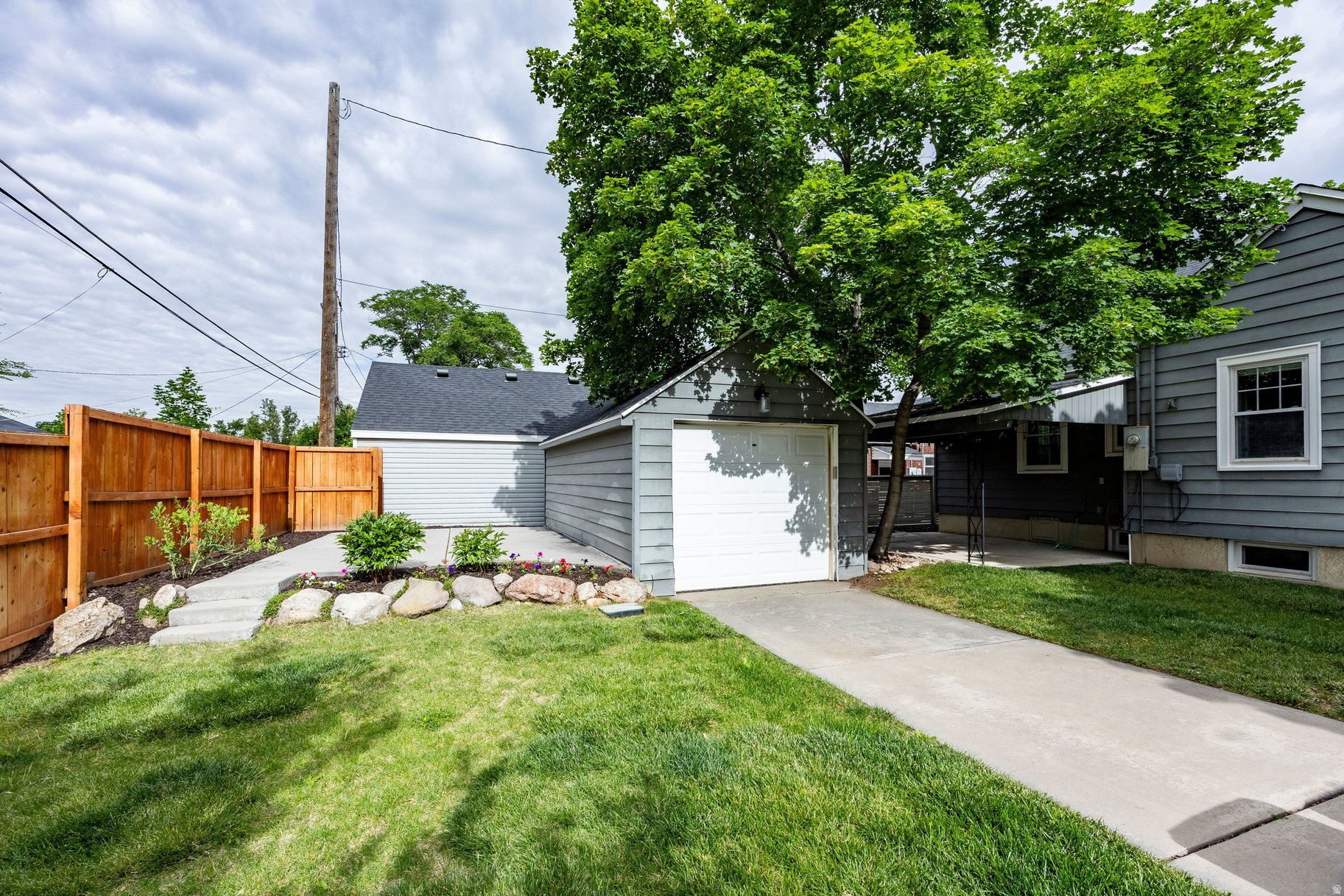 UNIVERSITY HEIGHTS - Residential