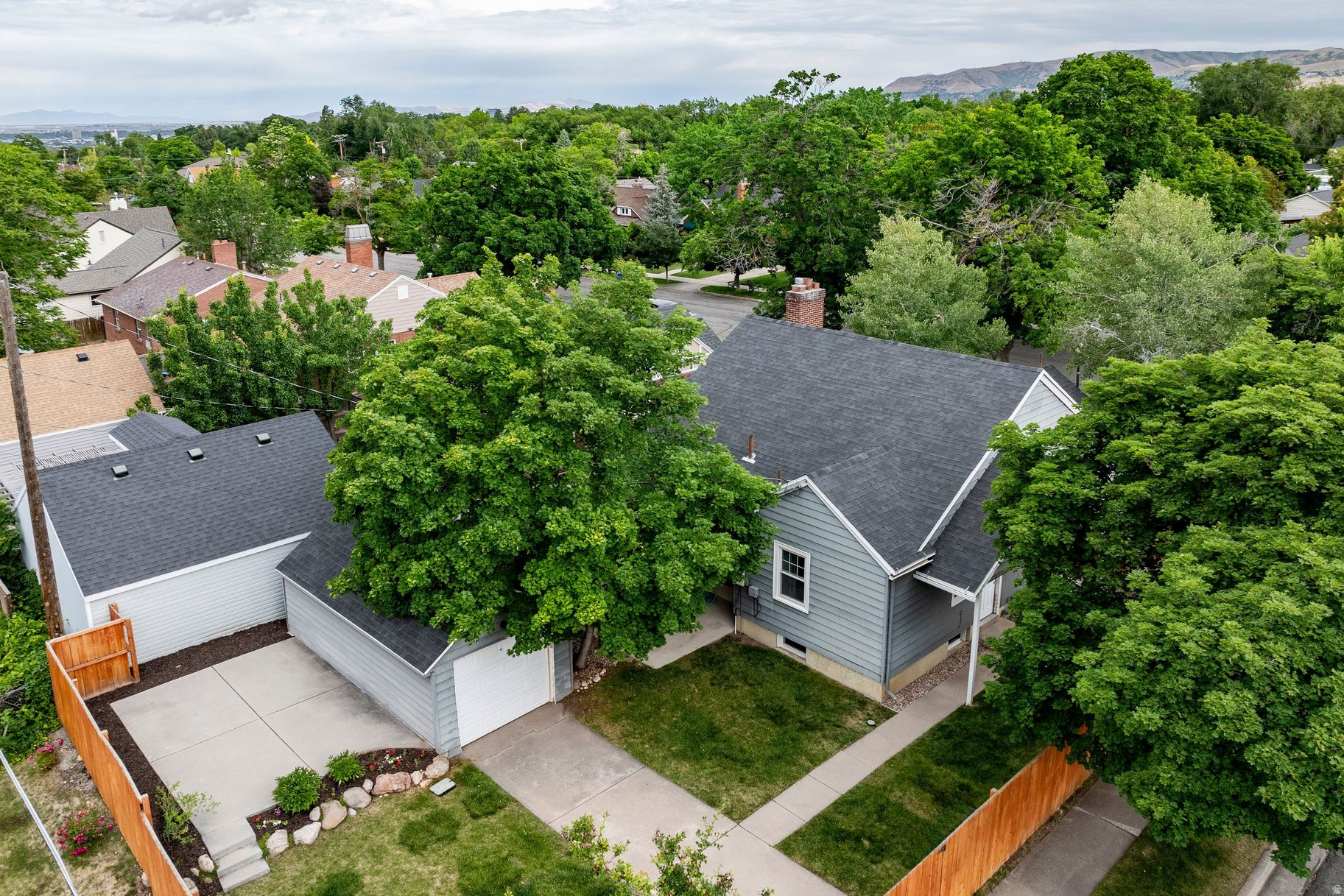 UNIVERSITY HEIGHTS - Residential