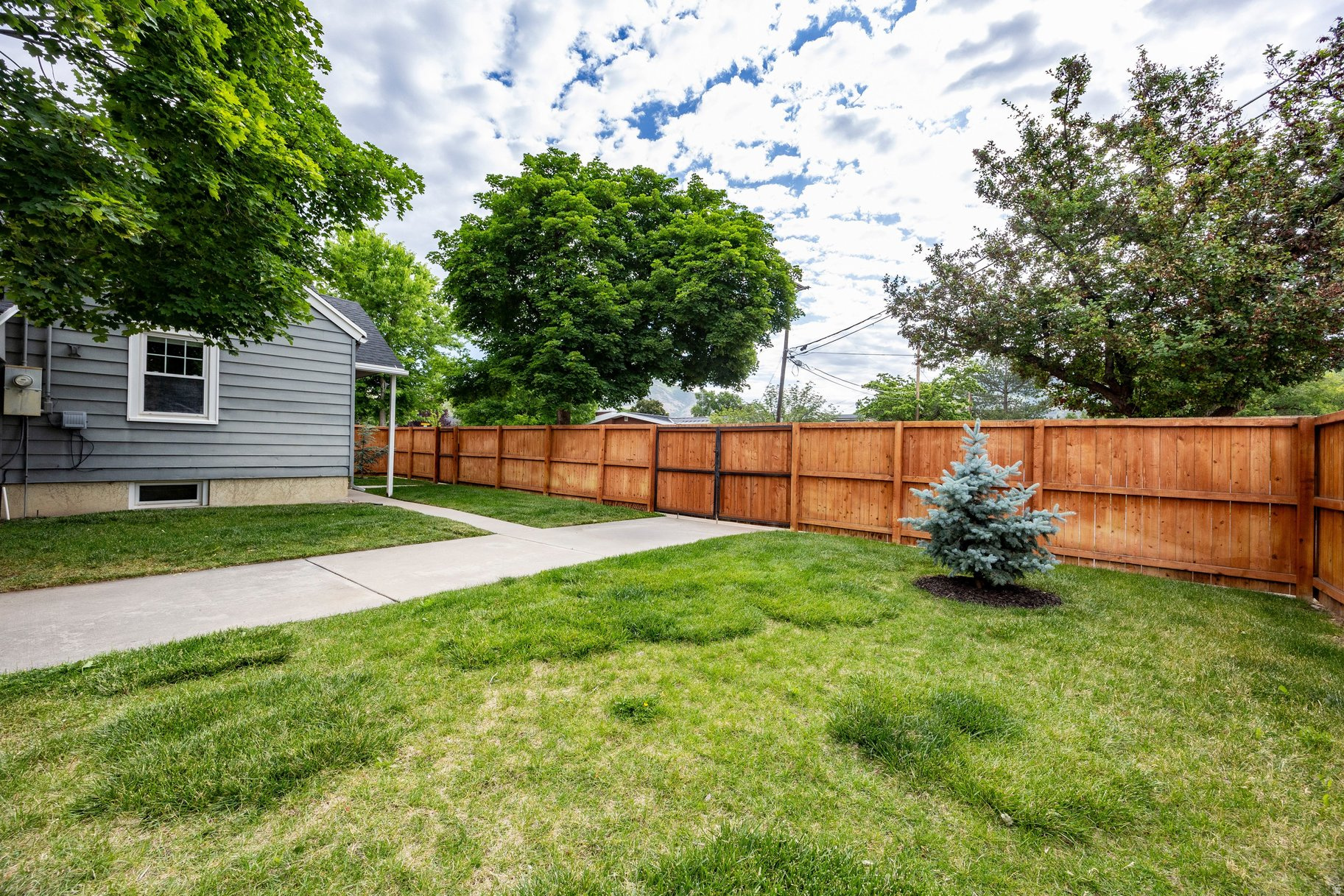 UNIVERSITY HEIGHTS - Residential