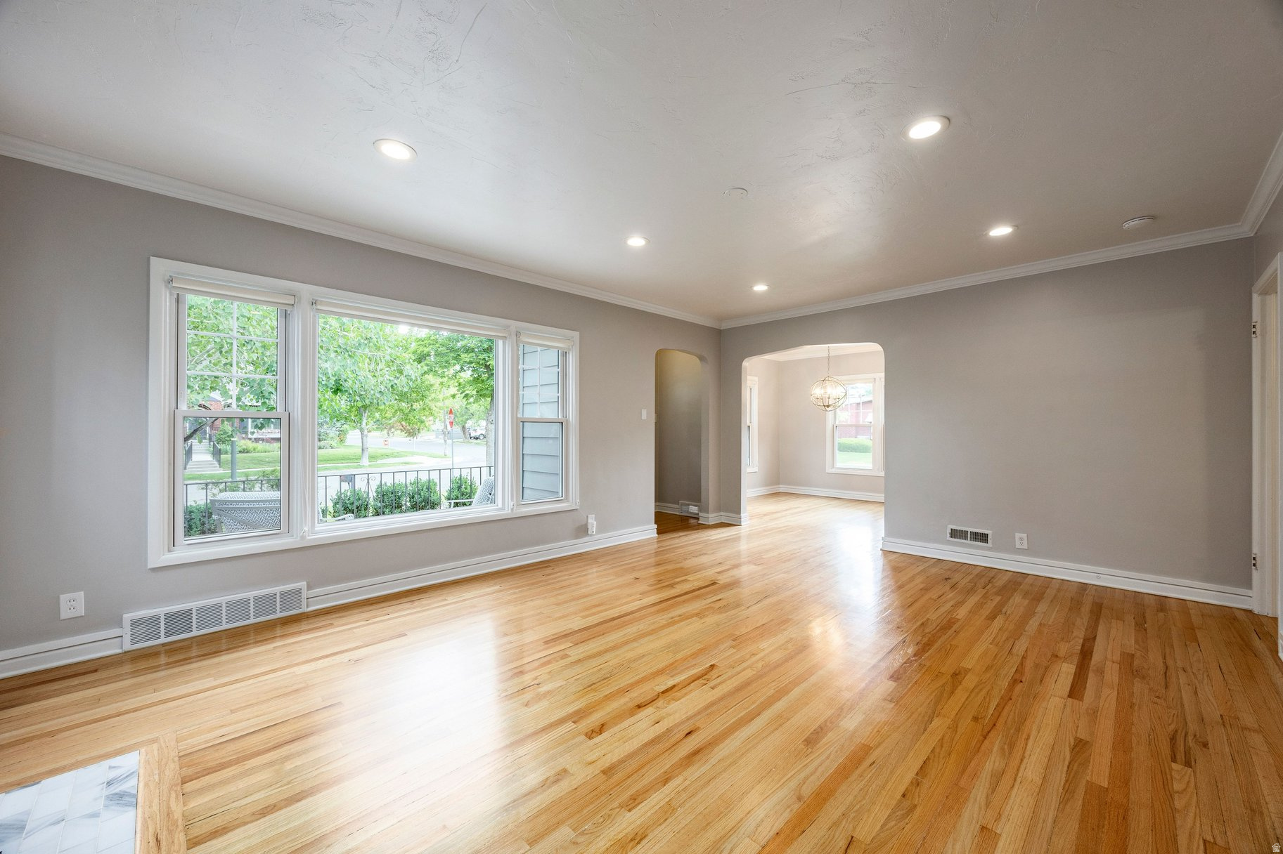 UNIVERSITY HEIGHTS - Residential
