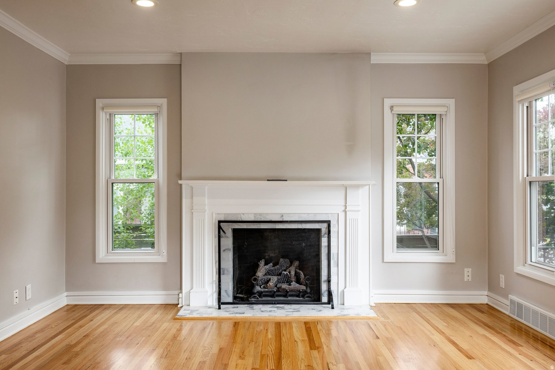 UNIVERSITY HEIGHTS - Residential