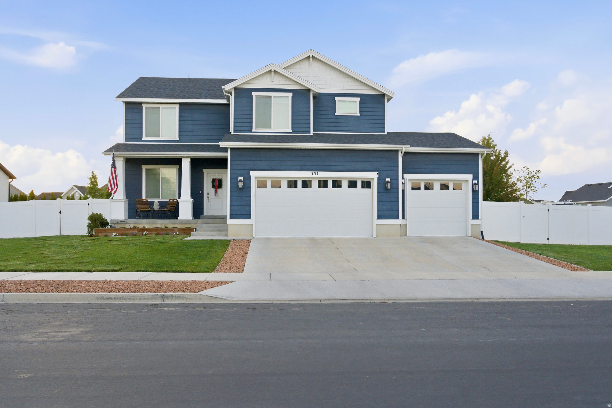 LEGACY FARMS - Residential