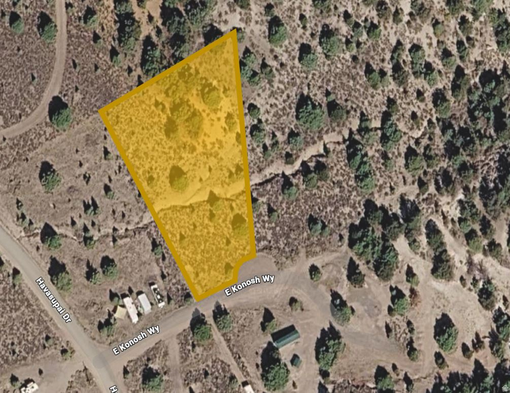 LONG VALLEY ESTATES - Land