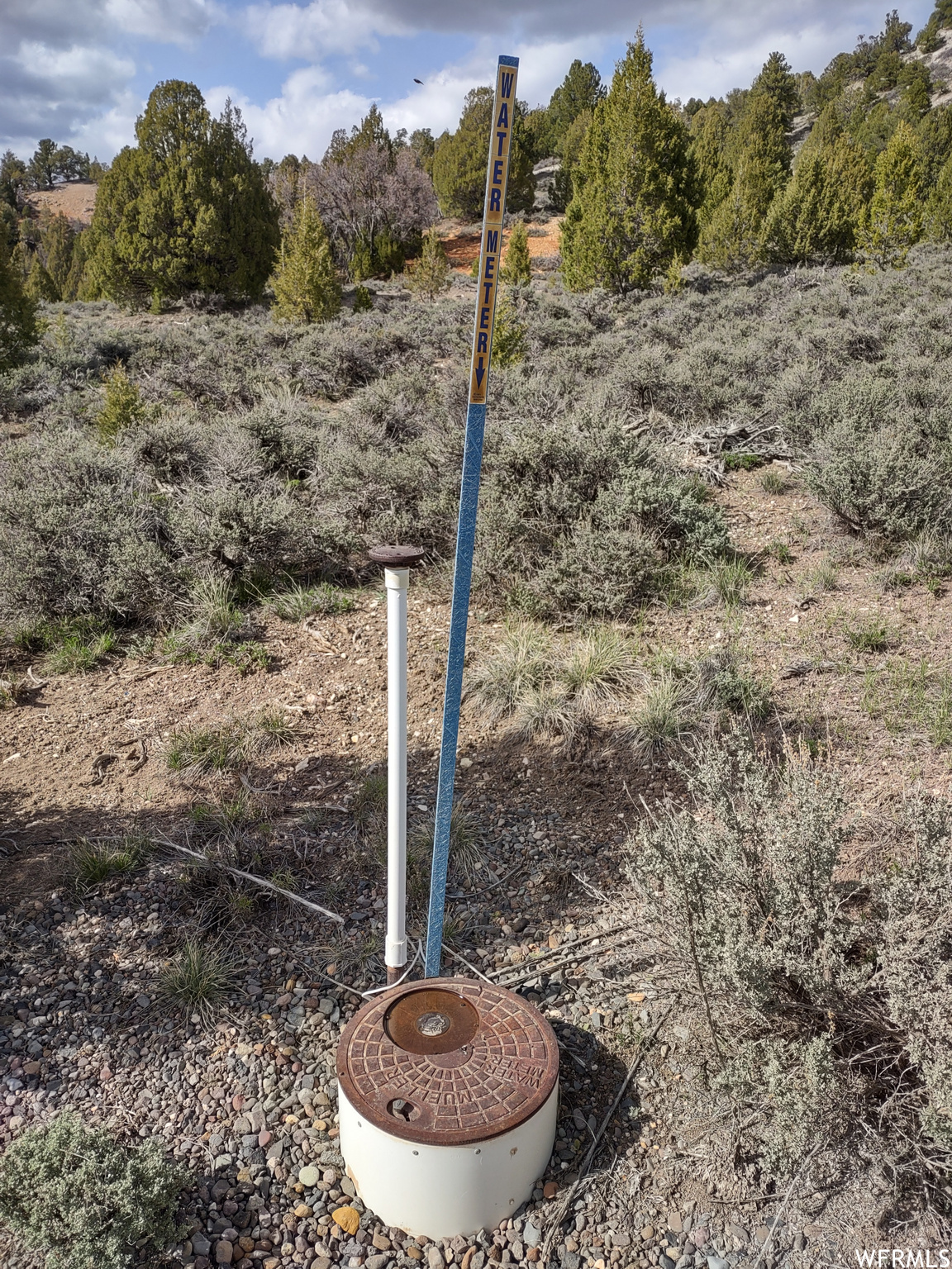 LONG VALLEY ESTATES - Land