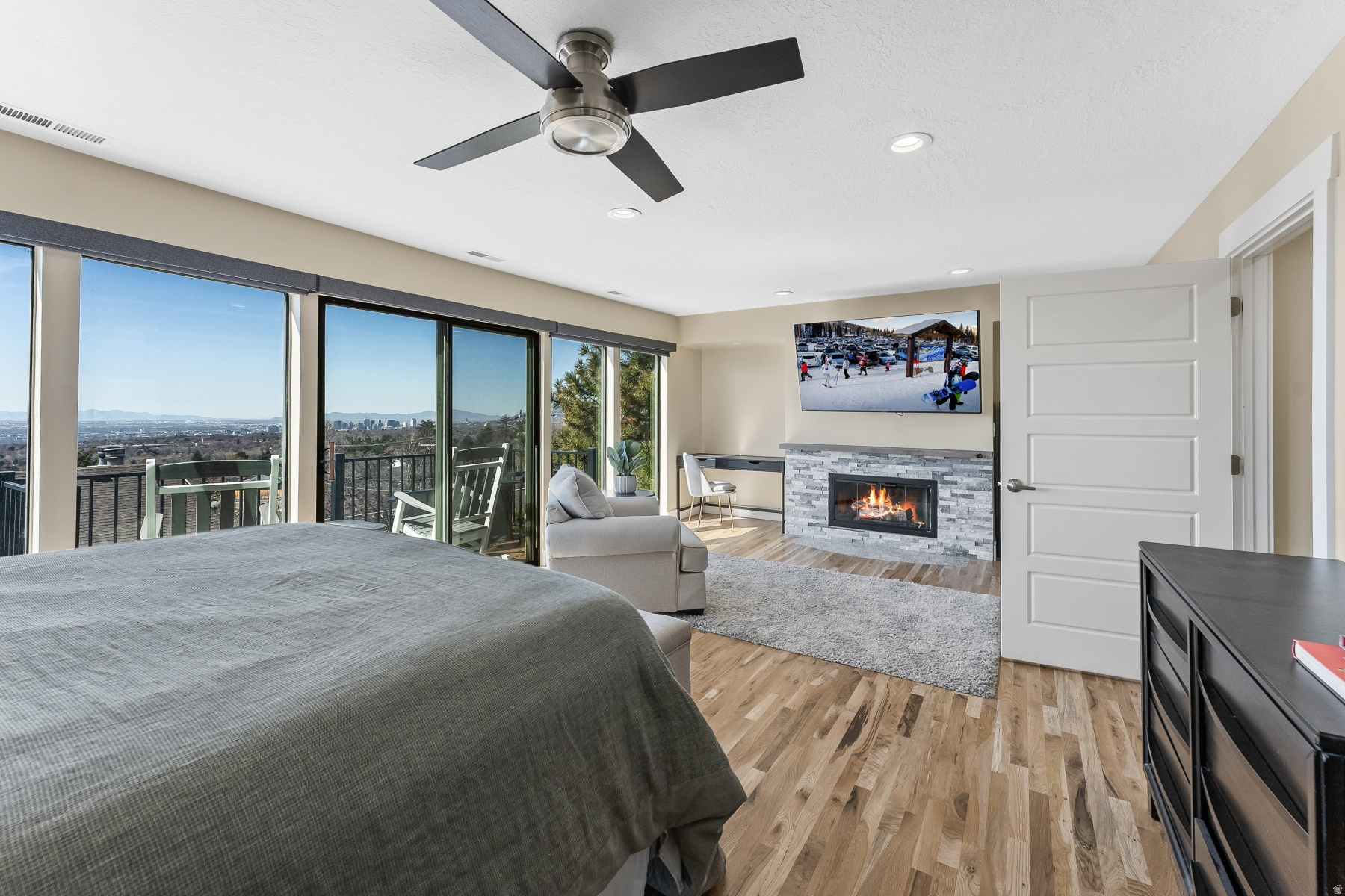 OAK SPRINGS SUB - Residential