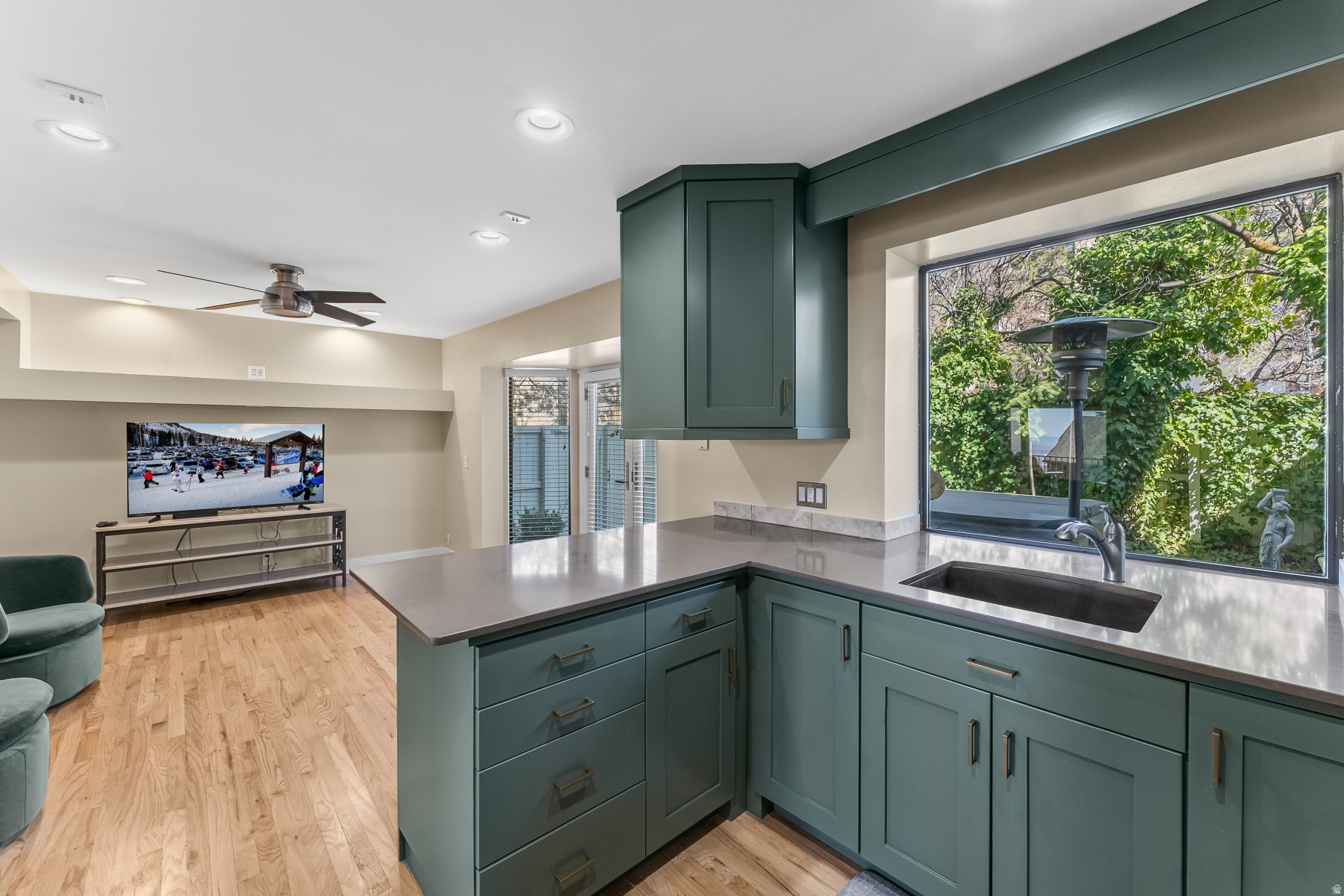 OAK SPRINGS SUB - Residential