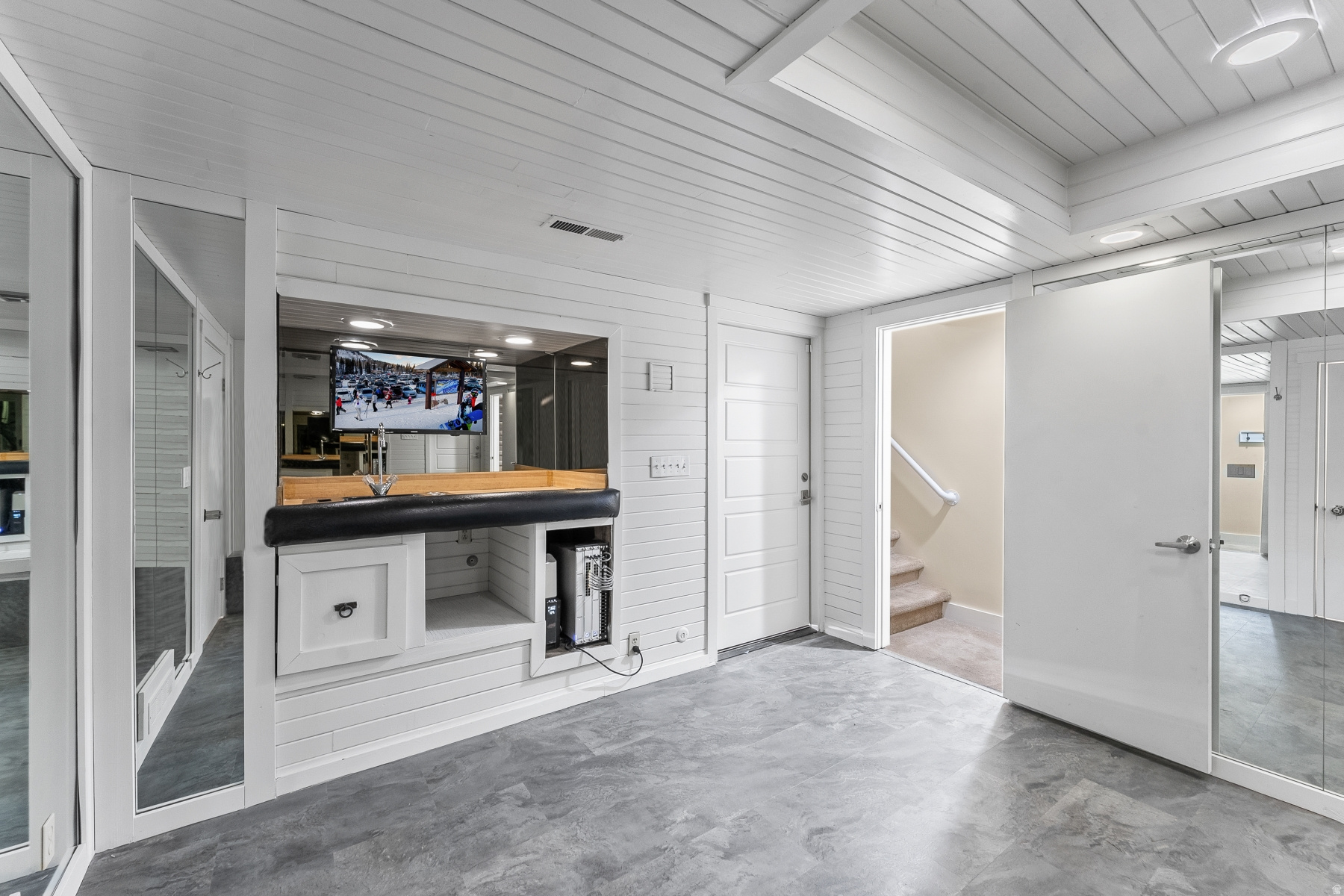 OAK SPRINGS SUB - Residential