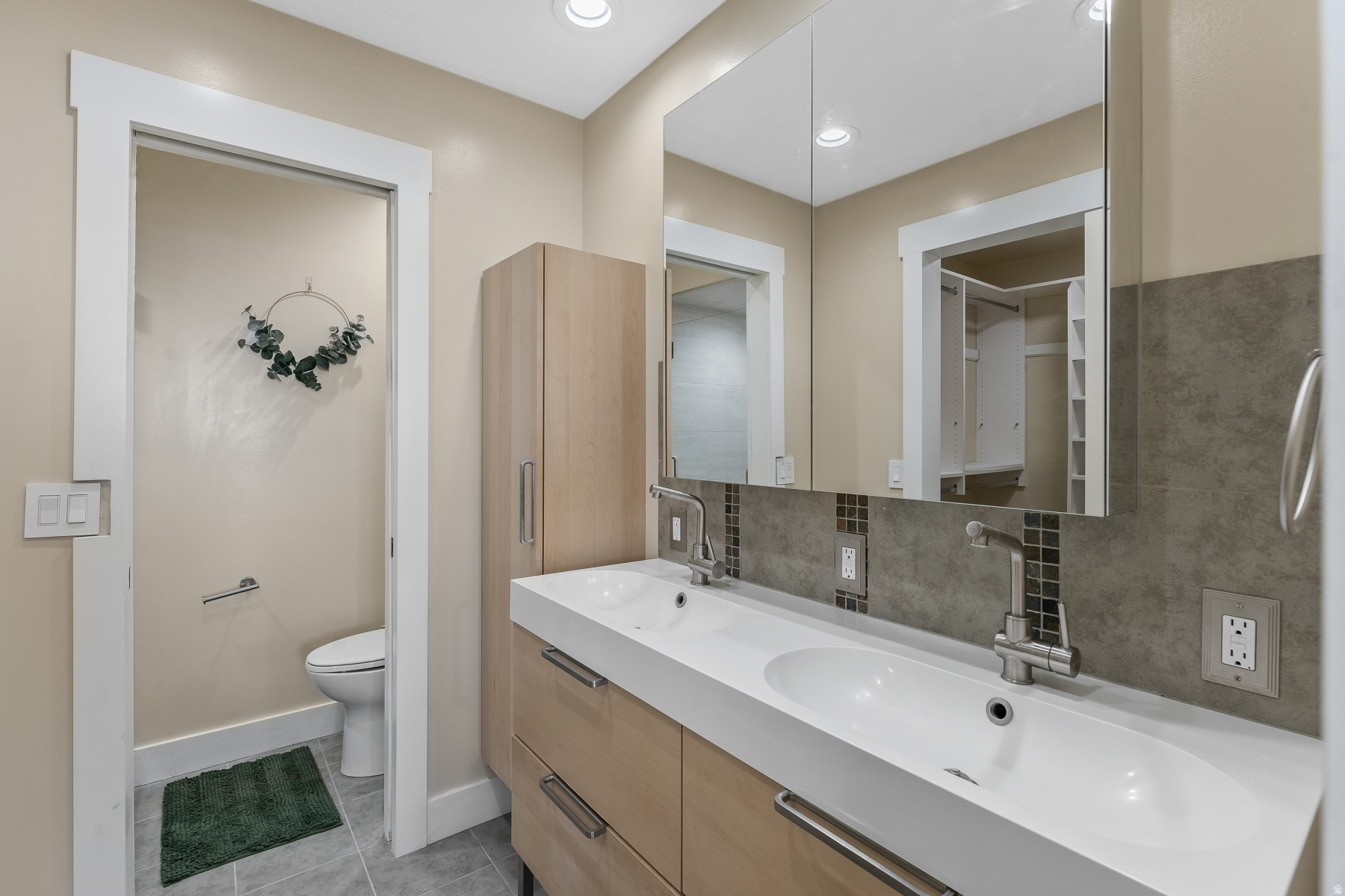 OAK SPRINGS SUB - Residential