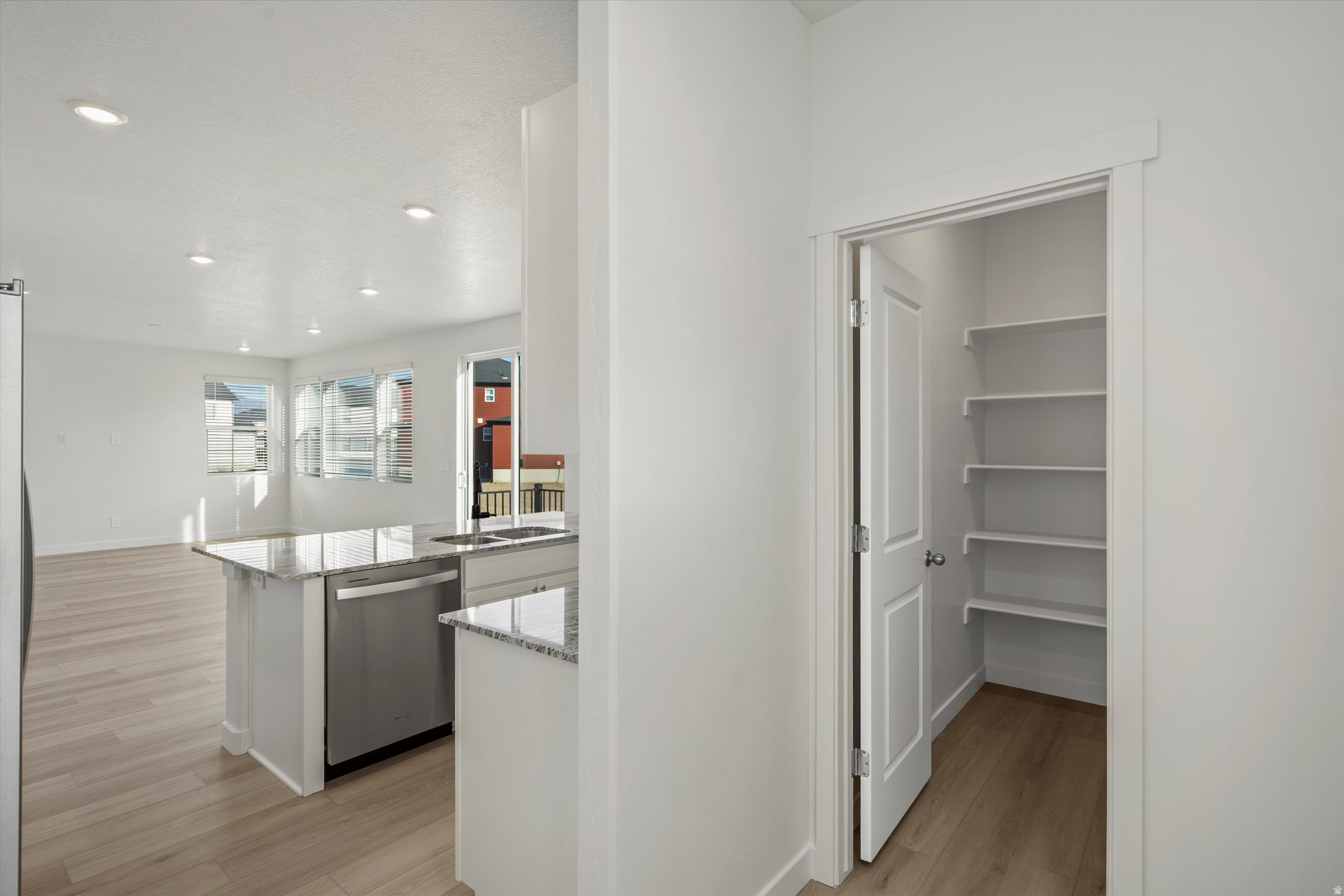 STRATTON ACRES - Residential