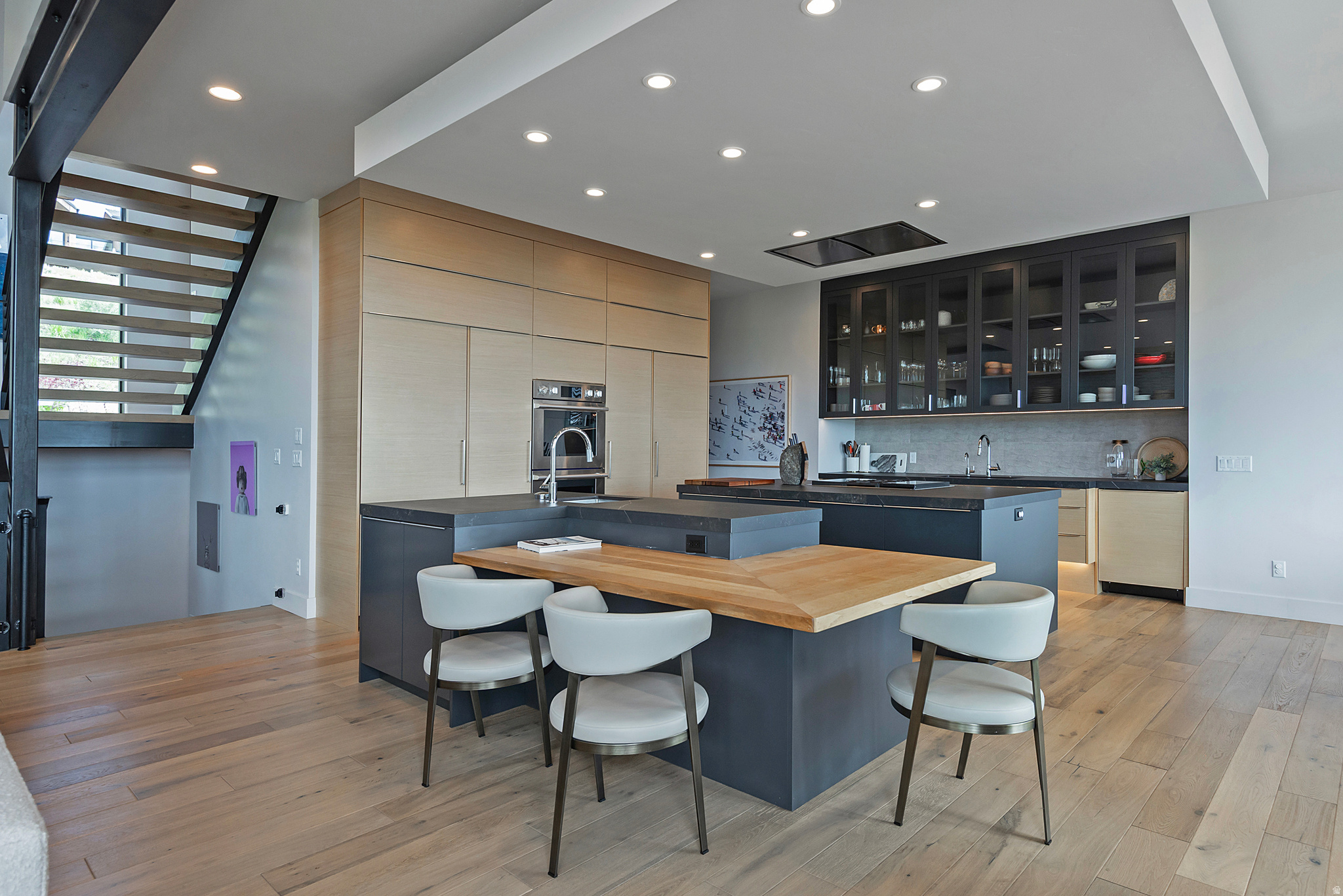 DEER VISTA - Residential