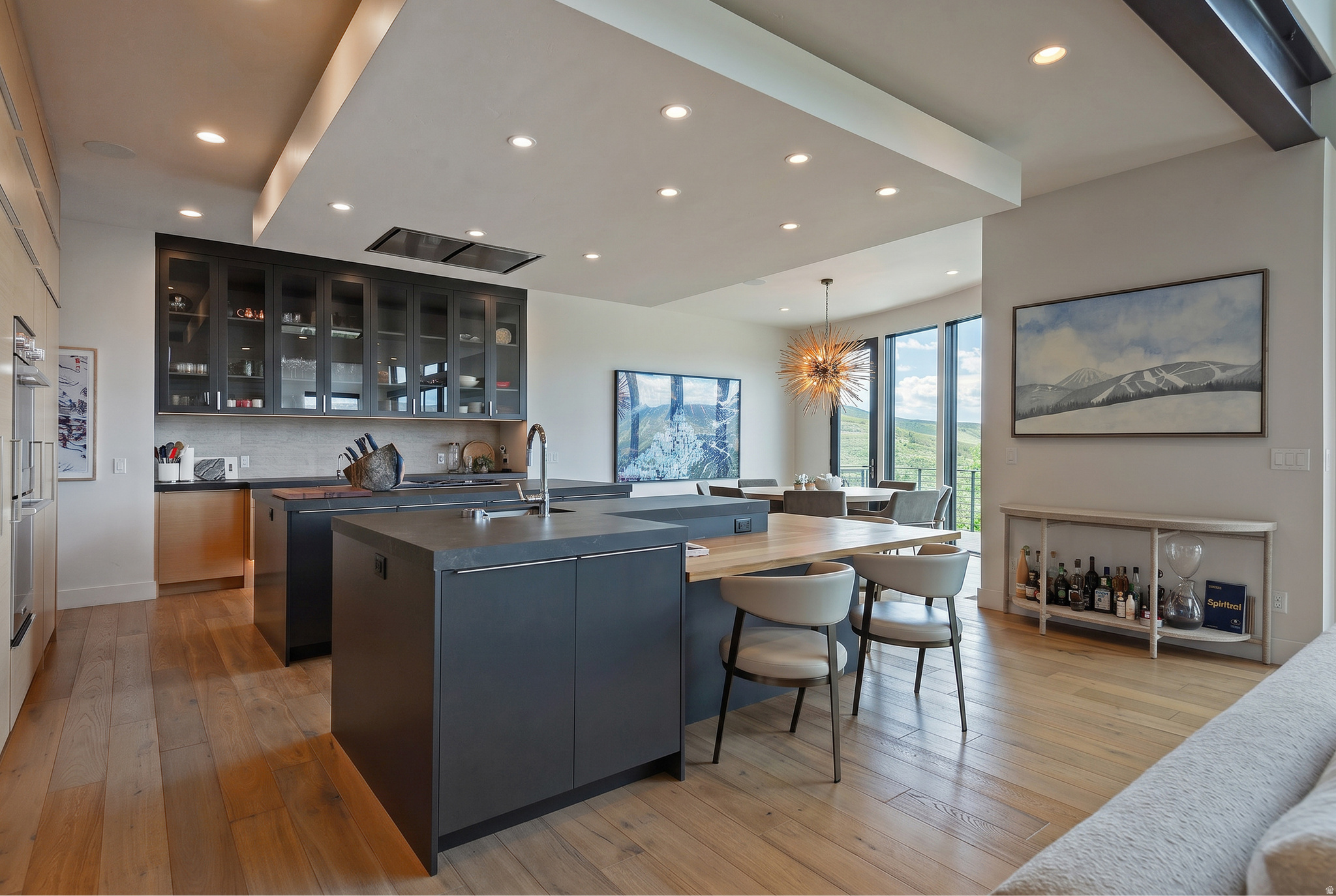 DEER VISTA - Residential