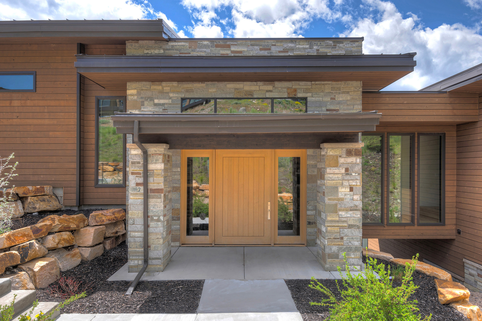 DEER VISTA - Residential
