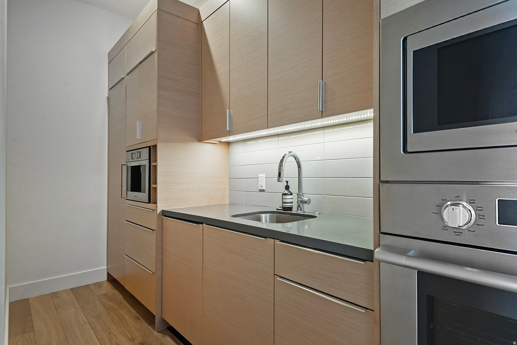 DEER VISTA - Residential