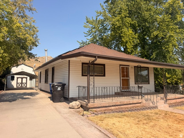 CHAMBERS TOWNSITE - Residential