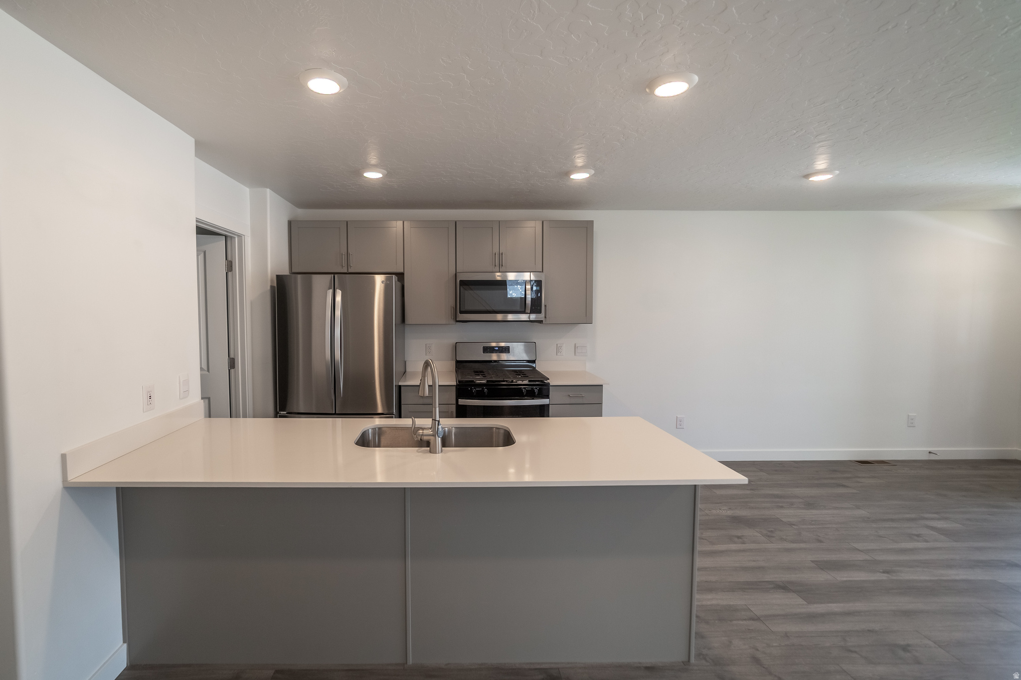 SPRING RANCH - Residential