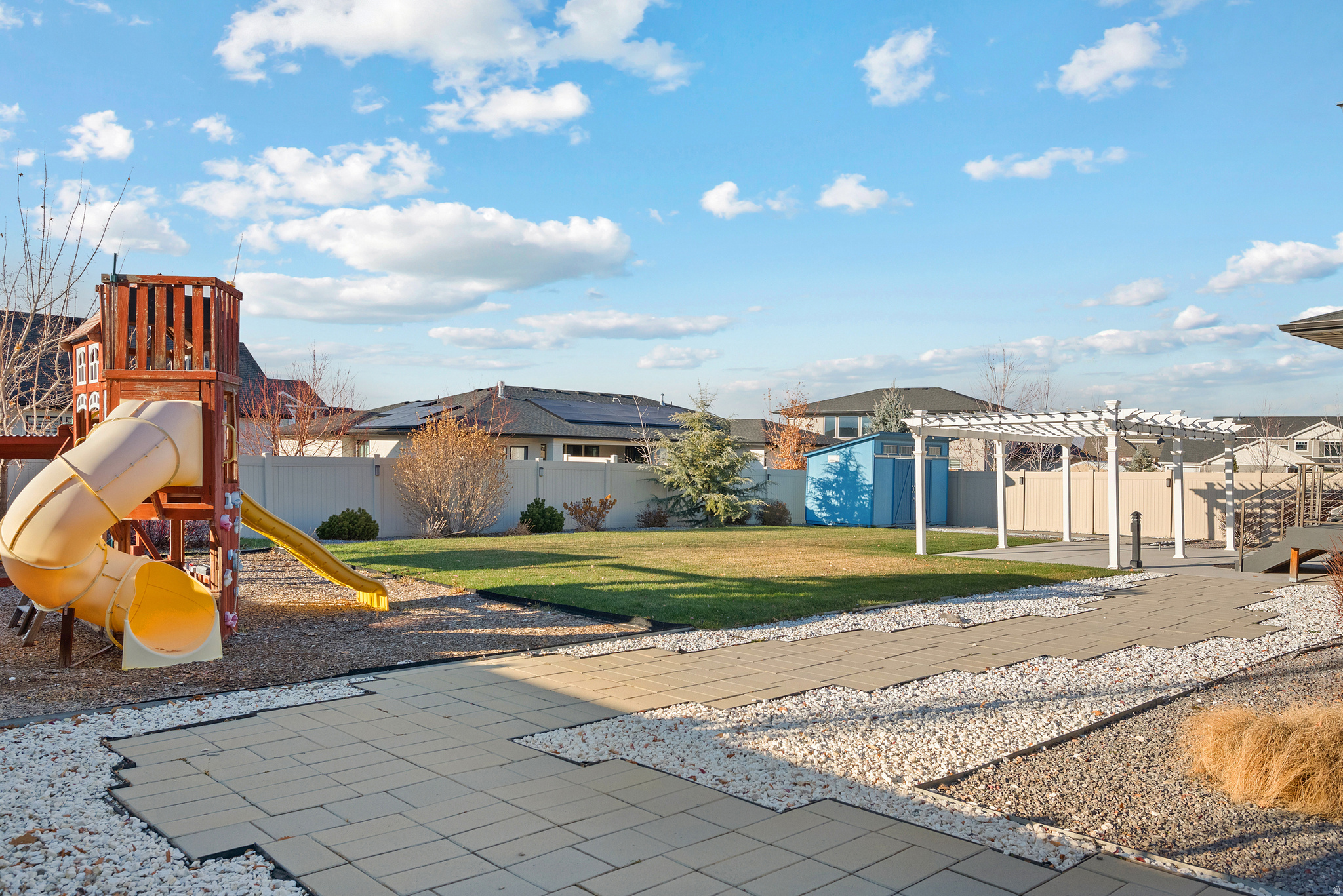 FOX LANDING - Residential